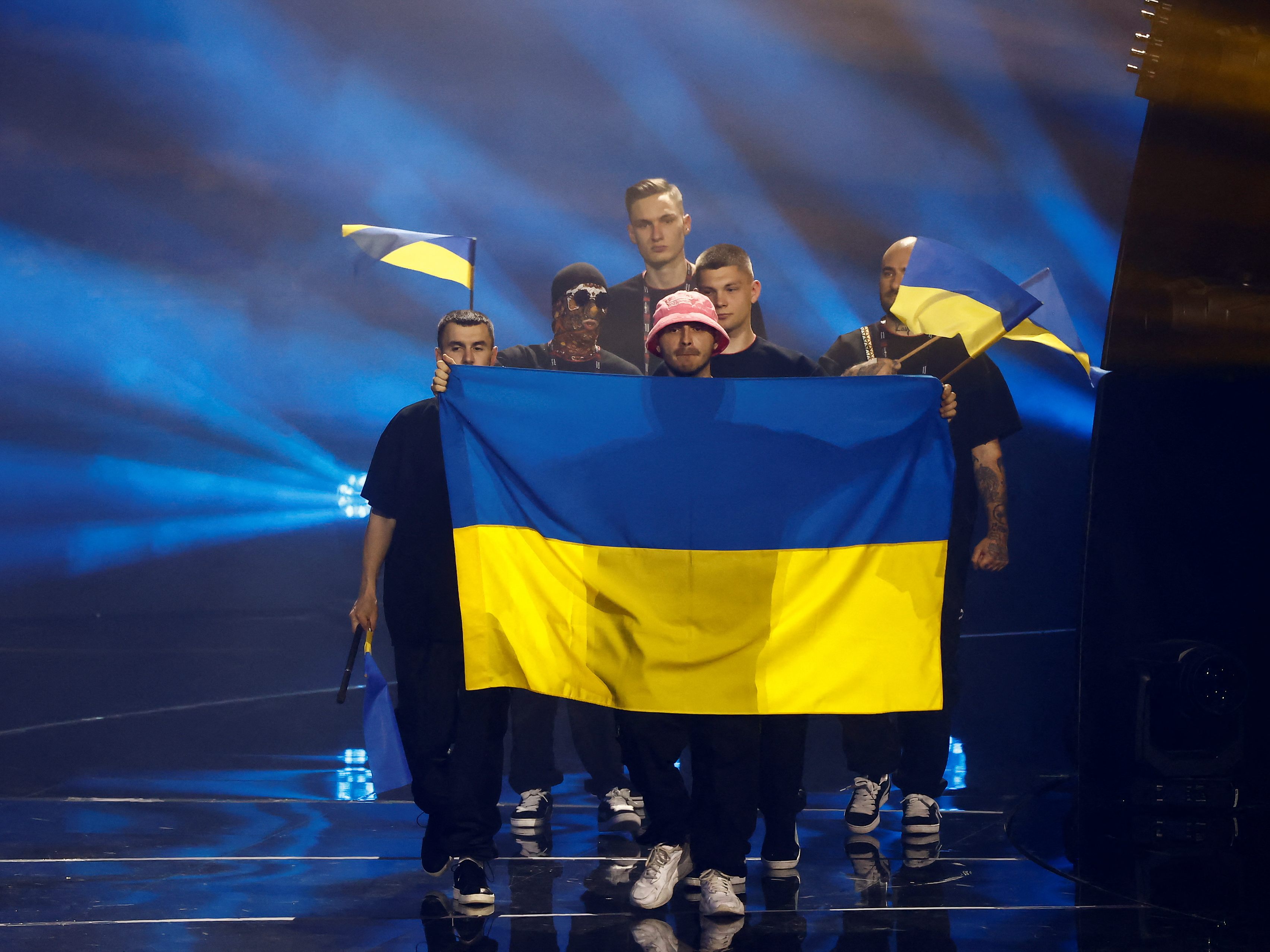 Beim 66. Eurovision Song Contest soll der ukrainische Beitrag des Kalush Orchestras gute Chancen auf den Sieg im Finale haben.