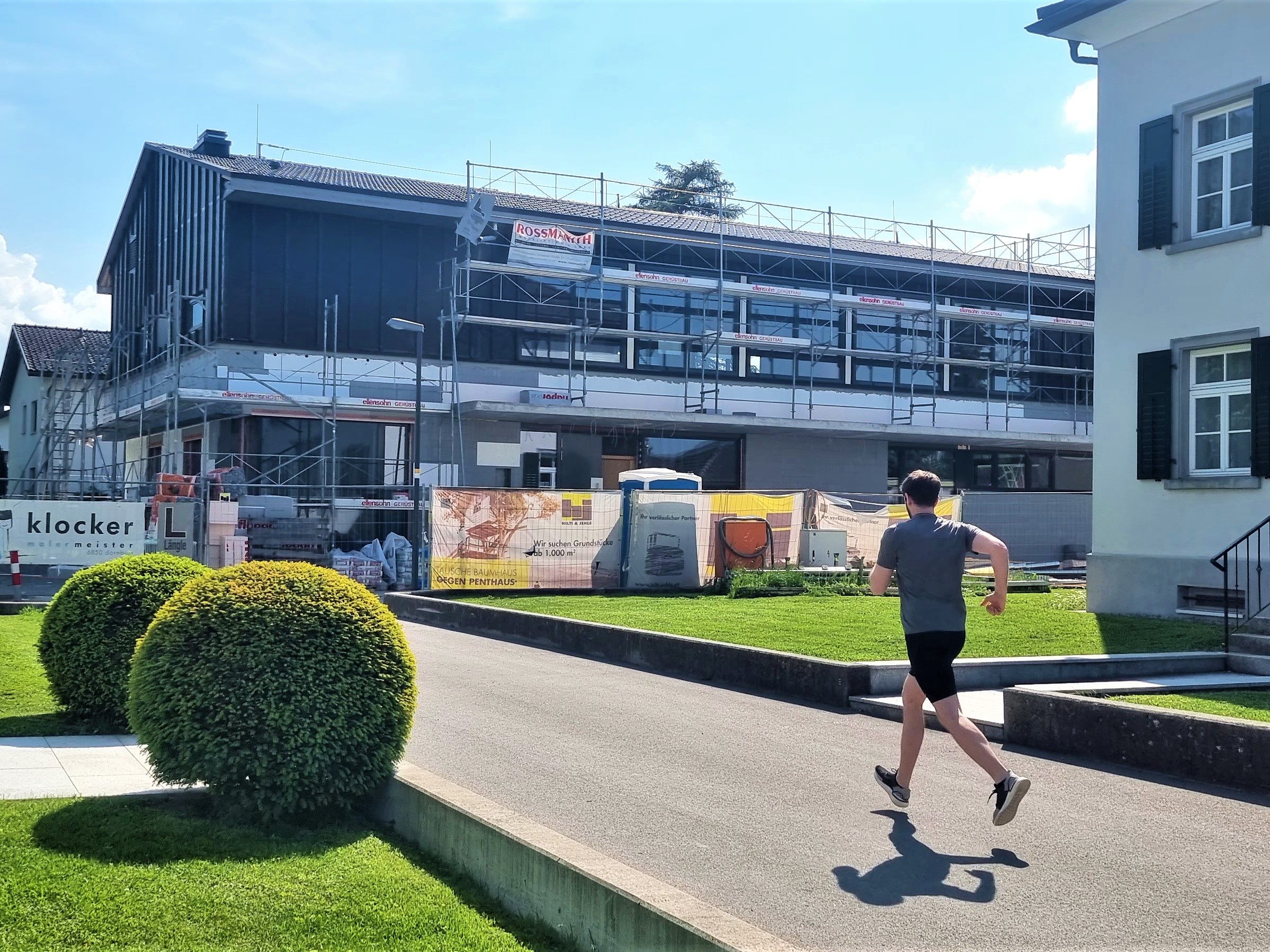 Für die Finanzierung des neuen Sebastiansaals wird auf der Laufstrecke Runden gezählt. Für die Finanzierung des neuen Sebastiansaals wird auf der Laufstrecke Runden gezählt.