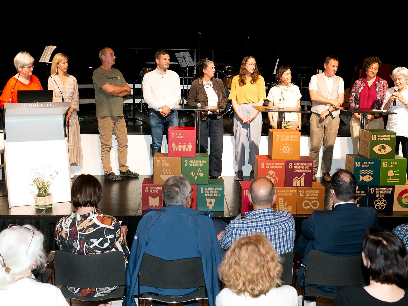 Großes Interesse an der Präsentation des neuen Sozialleitbilds. Großes Interesse an der Präsentation des neuen Sozialleitbilds.