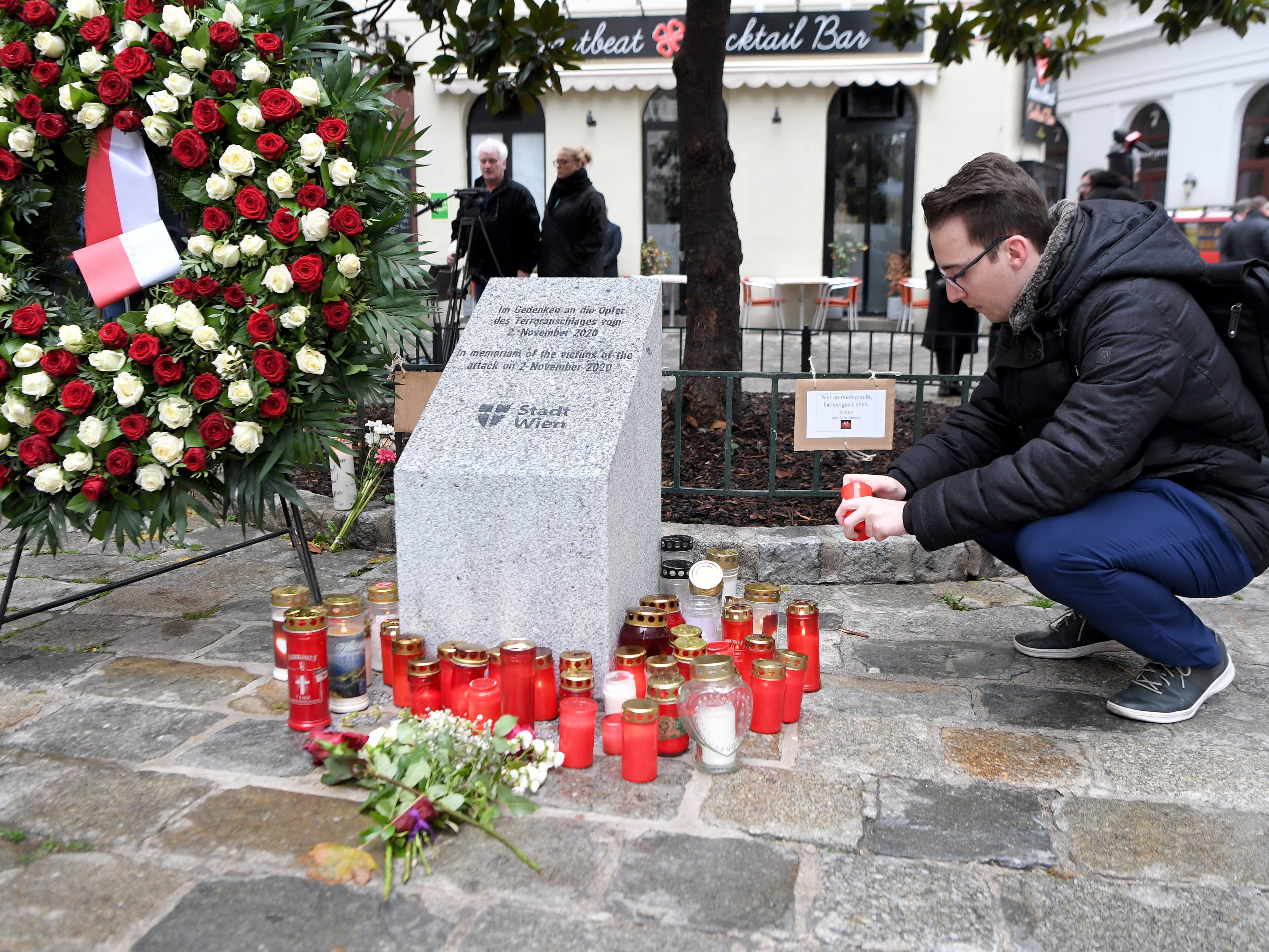 Die Arbeit der Staatsanwaltschaft bezüglich des Terroranschlags Wiens ist noch nicht abgeschlossen. Die Arbeit der Staatsanwaltschaft bezüglich des Terroranschlags Wiens ist noch nicht abgeschlossen.