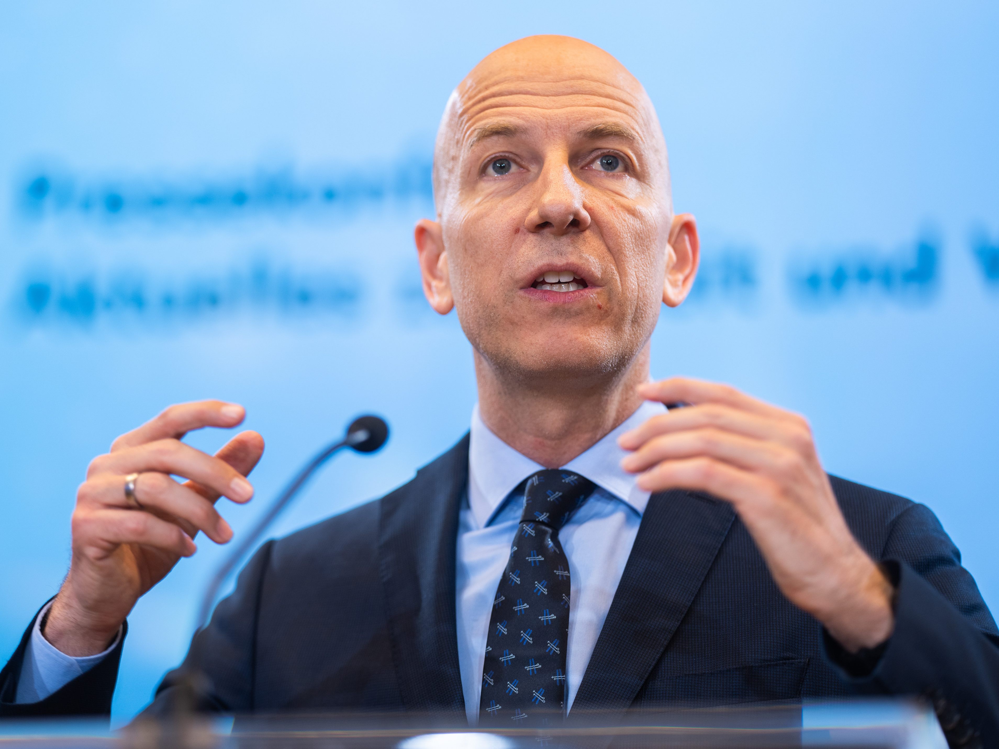 Arbeitsminister Martin Kocher (ÖVP) will eine verstärte Zusammenarbeit am Arbeitsmarkt innerhalb der EU.