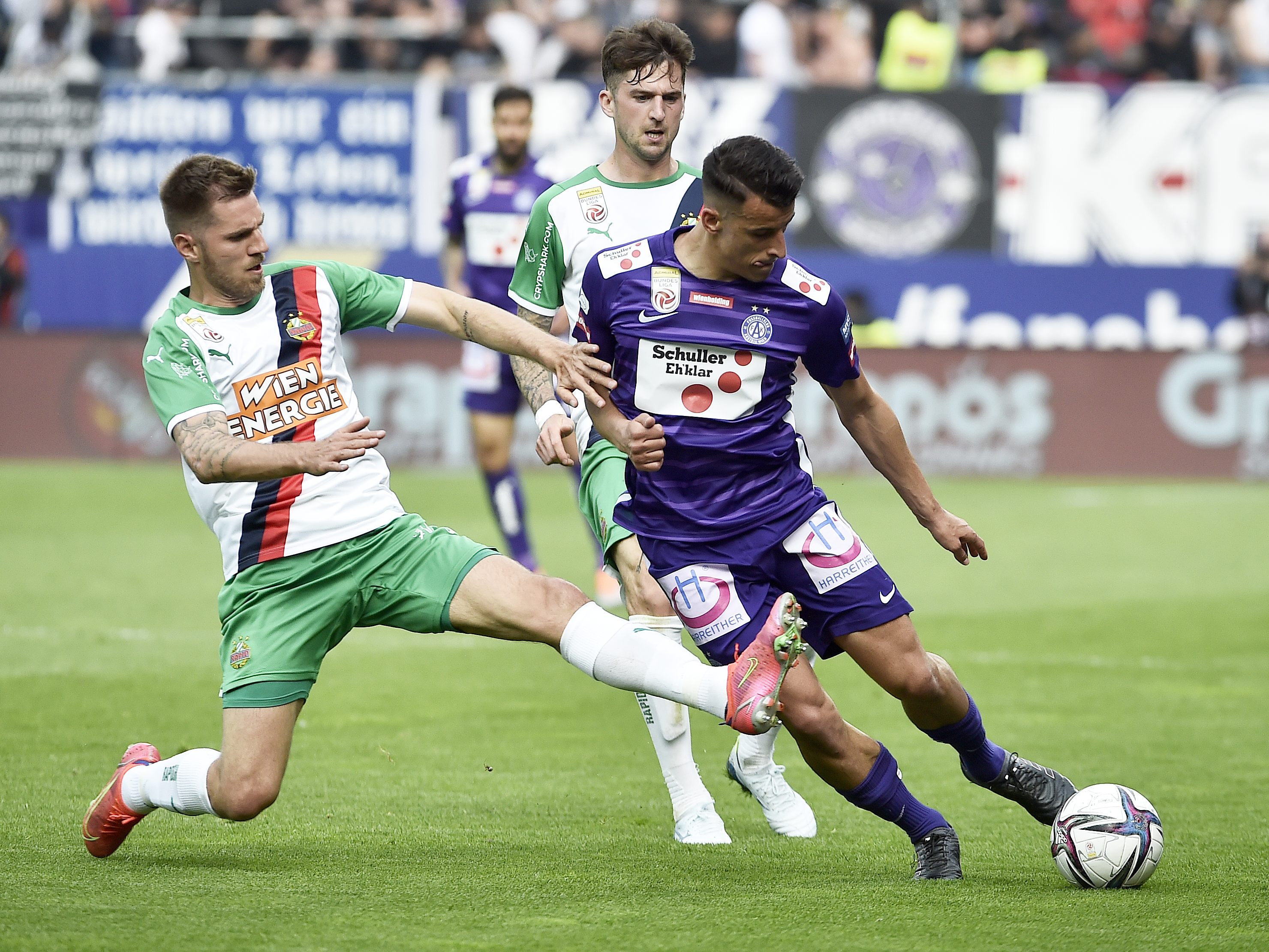 Austria und Rapid haben im Wiener Derby unentschieden gespielt. Austria und Rapid haben im Wiener Derby unentschieden gespielt.