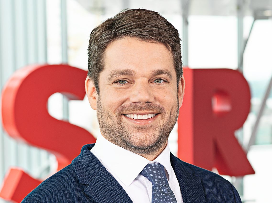 Der drittälteste Sohn von Hans-Peter Hans-Peter Haselsteiner wird Strabag-CEO. Der drittälteste Sohn von Hans-Peter Hans-Peter Haselsteiner wird Strabag-CEO.