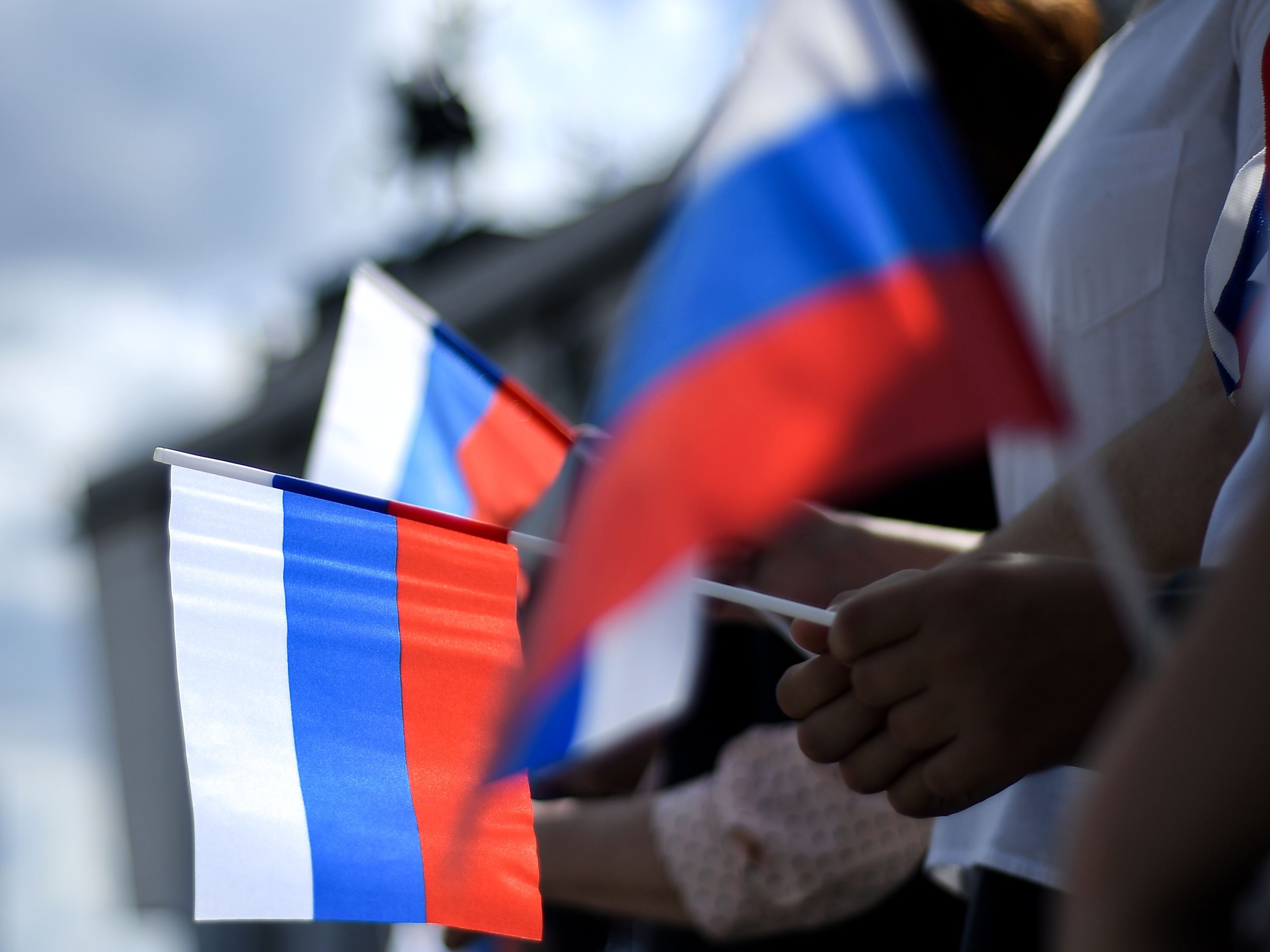 Russland soll nicht weit von der Einführung eines Hochleistungslasers entfernt sein.
