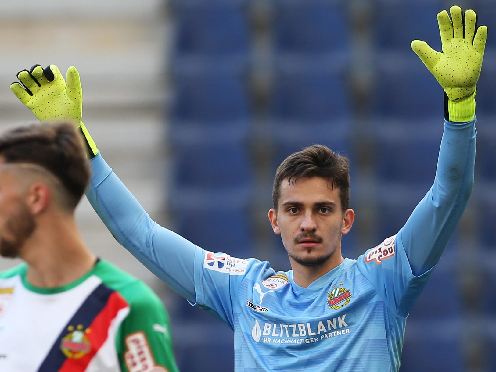 Tormann Bernhard Unger hat seinenVertrag bei Rapid Wien um zwei Jahre verlängert.