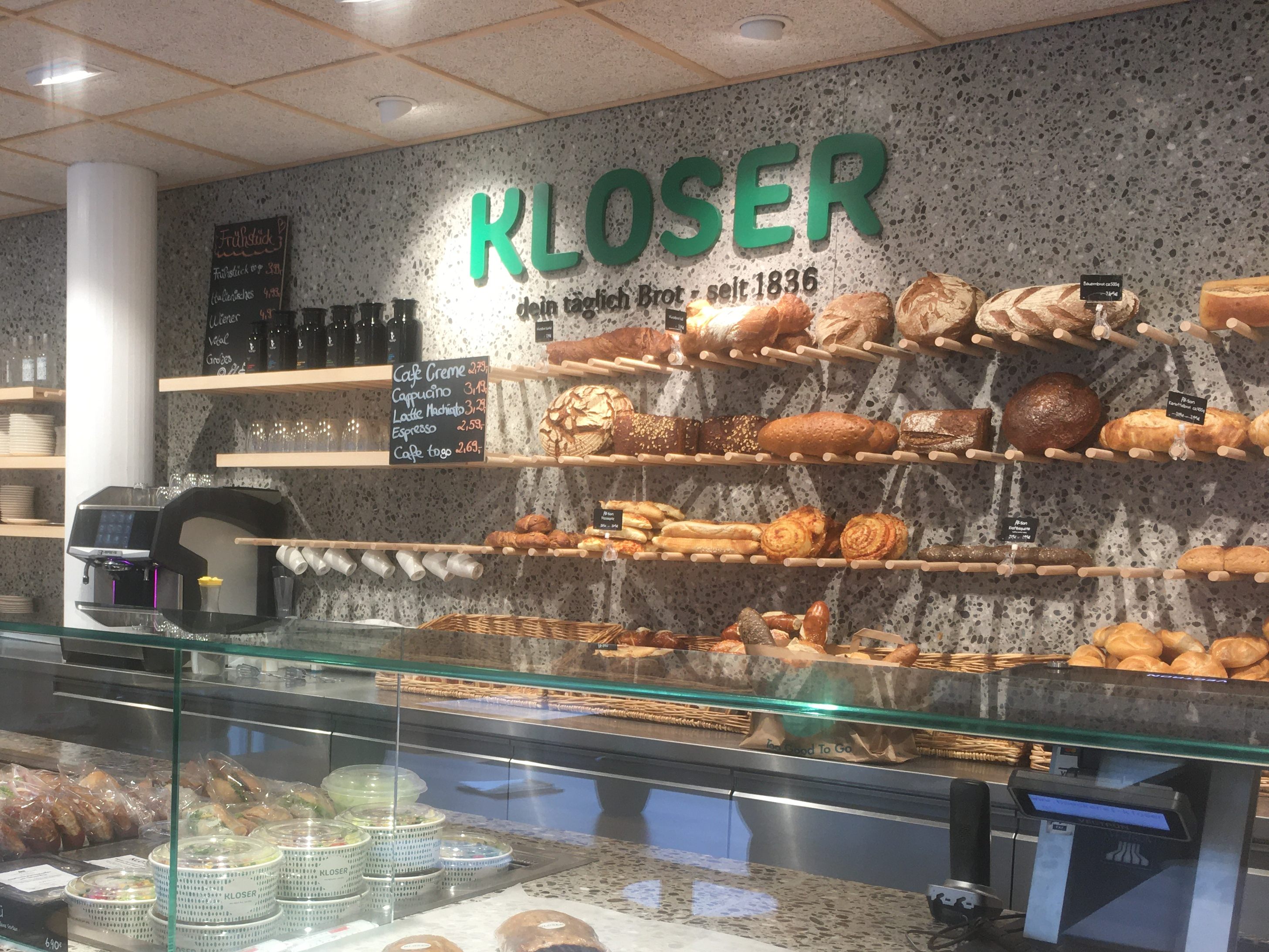 Offenbar wegen ausbleibender Covid-Hilfen Offenbar wegen ausbleibender Covid-Hilfen