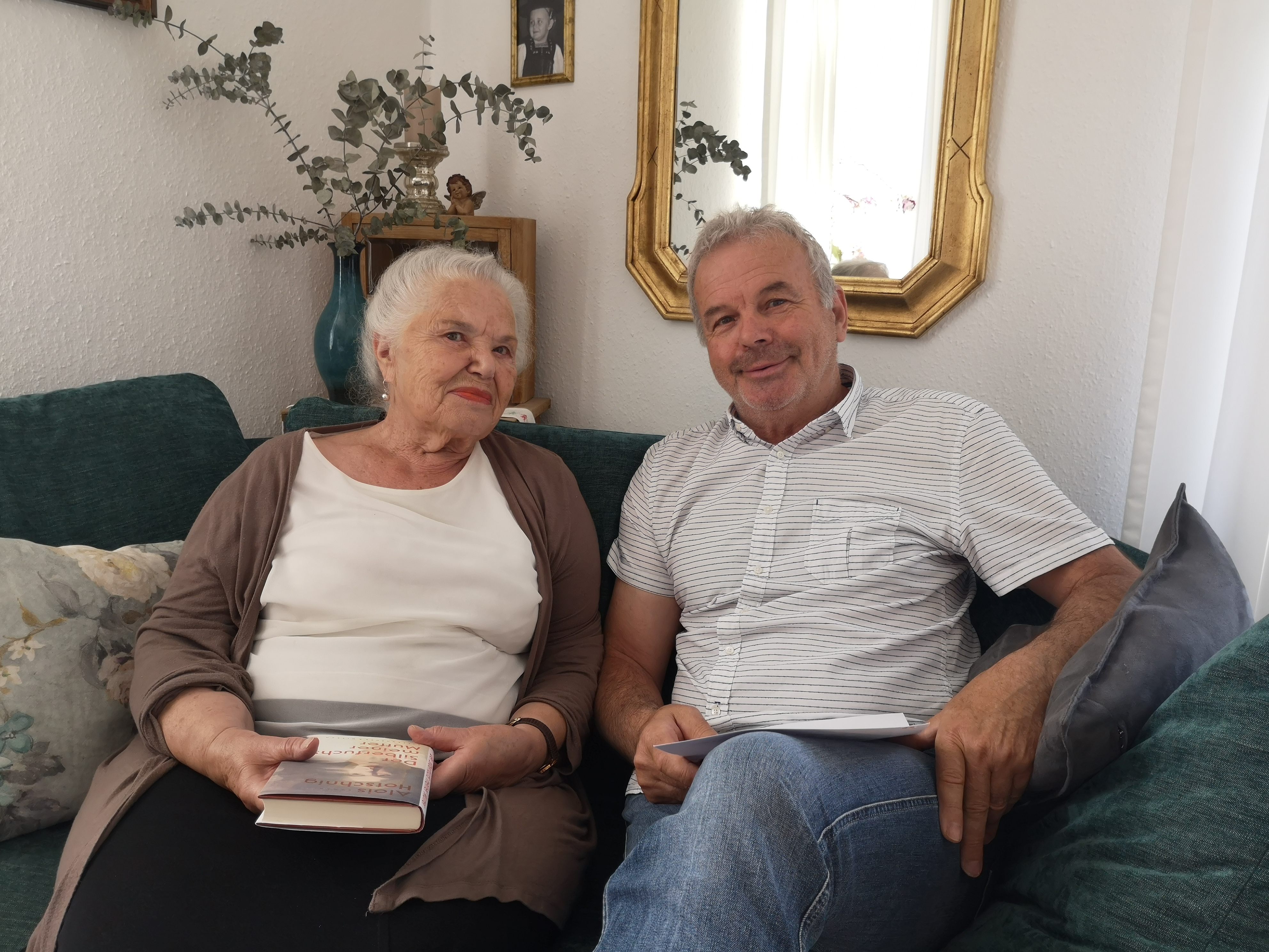 Texte zum „Seanno und Schmöllolo“ gelesen von Gerhild Isenberg und Wolfgang Troy. Texte zum „Seanno und Schmöllolo“ gelesen von Gerhild Isenberg und Wolfgang Troy.