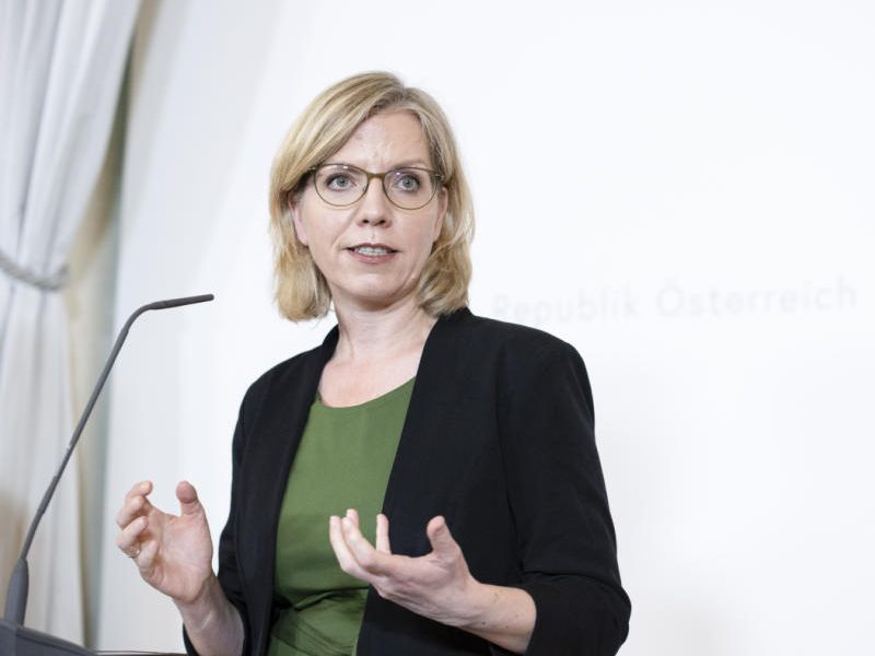 Im Umweltministerium von Leonore Gewessler wird an der Konkretisierung der Strategie für Kreislaufwirtschaft gearbeitet. Im Umweltministerium von Leonore Gewessler wird an der Konkretisierung der Strategie für Kreislaufwirtschaft gearbeitet.