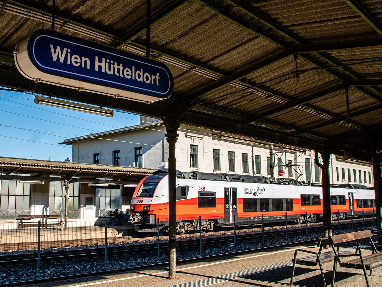 Sperre der S45 in Wien-Penzing.