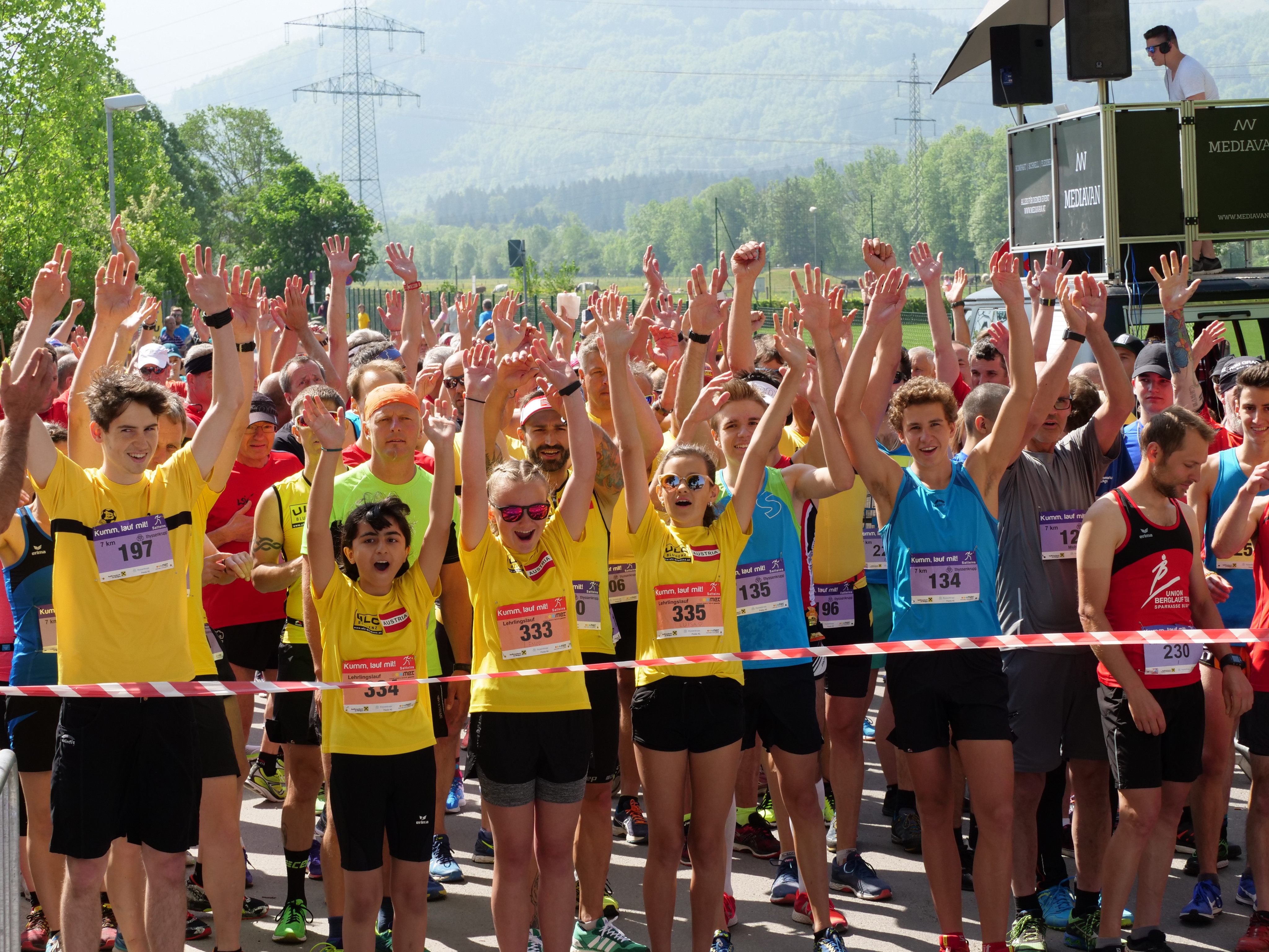Kumm-Lauf "auch Du" Mit - Großer Volkslauf in Satteins Kumm-Lauf "auch Du" Mit - Großer Volkslauf in Satteins