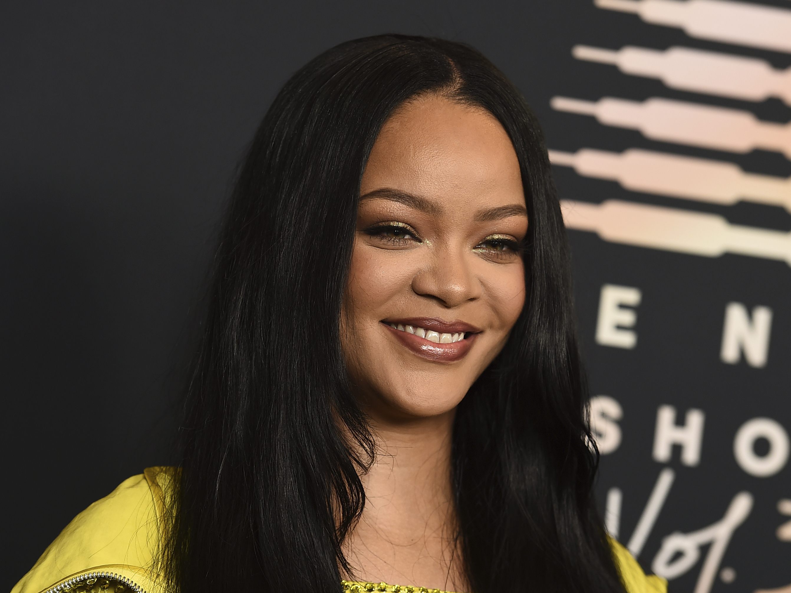Rihanna brachte einen Sohn zur Welt.