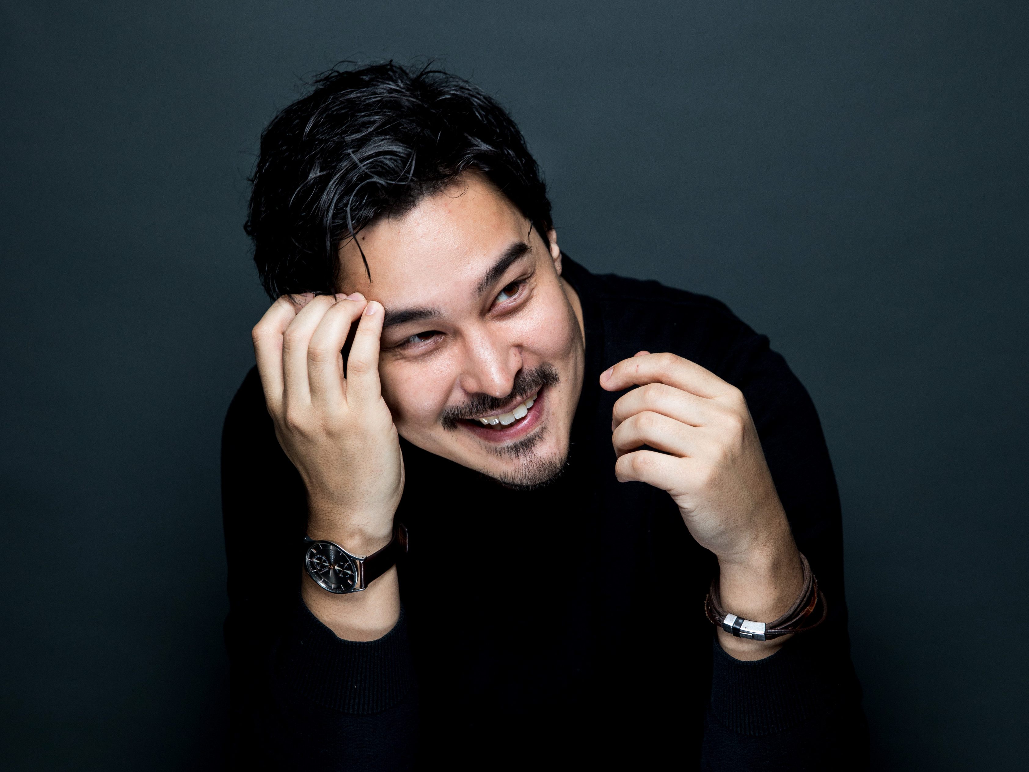 Der Pianist Christopher Park tritt sowohl solo als auch in Kammermusik-Ensembles wie dem Küchl-Quartett auf. Der Pianist Christopher Park tritt sowohl solo als auch in Kammermusik-Ensembles wie dem Küchl-Quartett auf.