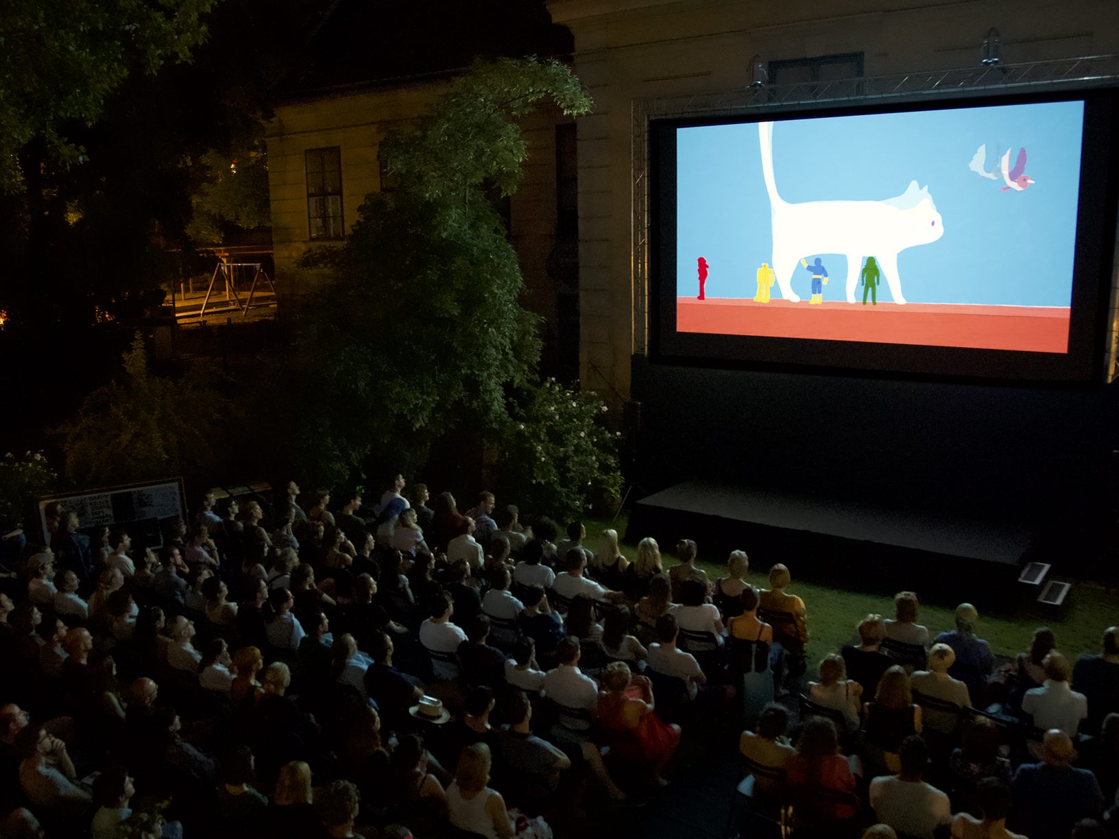 2022 findet die 13. Ausgabe des dotdotdot Open Air Kurzfilmfestival statt.