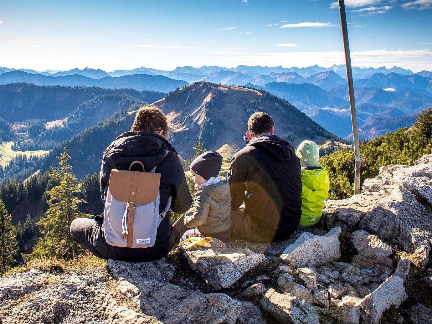 Die Österreicher gehen von nachhaltigen Veränderungen im Privat- und auch Berufsleben durch die Pandemie aus.
