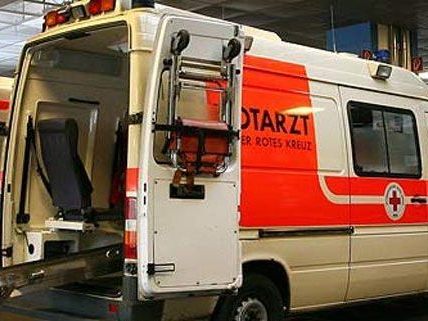Ein 18-Jähriger wurde nach einem Unfall in das AUVA-Traumazentrum nach Wien gebracht