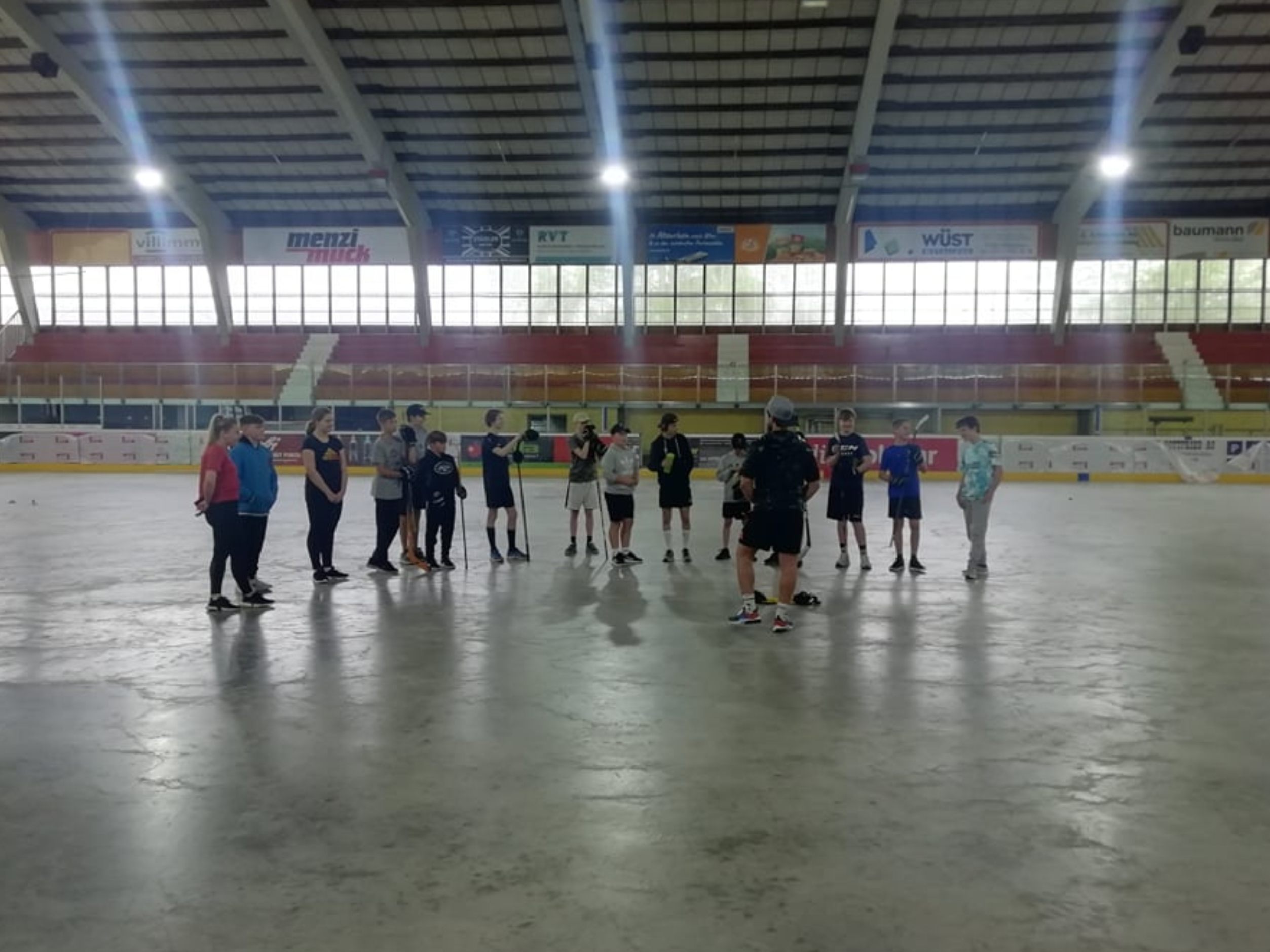 Auch die U15 Cracks der Spielgemeinschaft Dornbirn/Rheintal/Hohenems sind in die neue Saison gestartet Auch die U15 Cracks der Spielgemeinschaft Dornbirn/Rheintal/Hohenems sind in die neue Saison gestartet