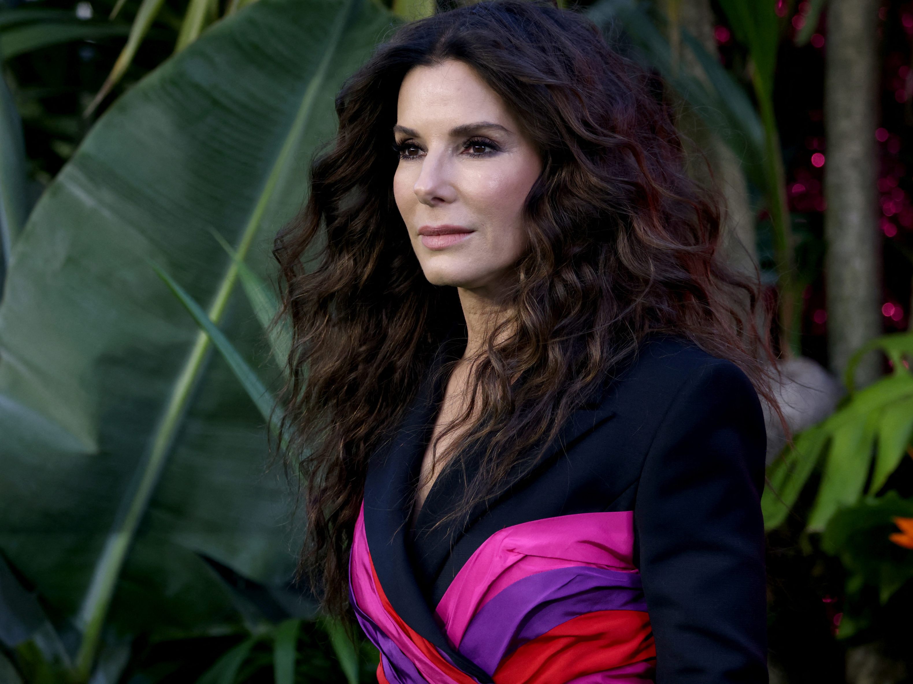 Die Schauspielerin Sandra Bullock offenbart, dass sie sich ausgebrannt fühlt. Die Schauspielerin Sandra Bullock offenbart, dass sie sich ausgebrannt fühlt.
