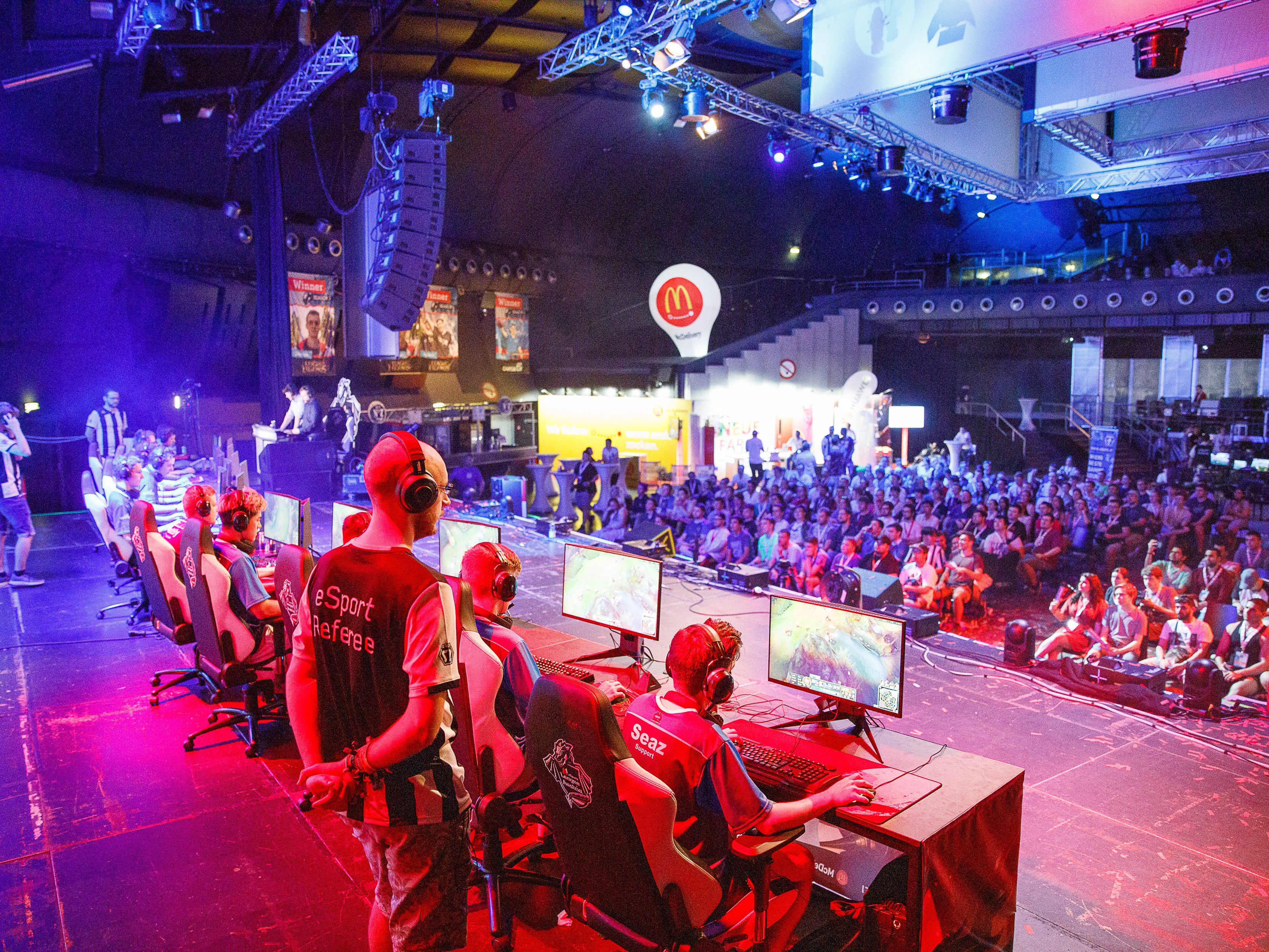 Spannende Titelkämpfe beim A1 Austrian eSports Festival in Wien. Spannende Titelkämpfe beim A1 Austrian eSports Festival in Wien.