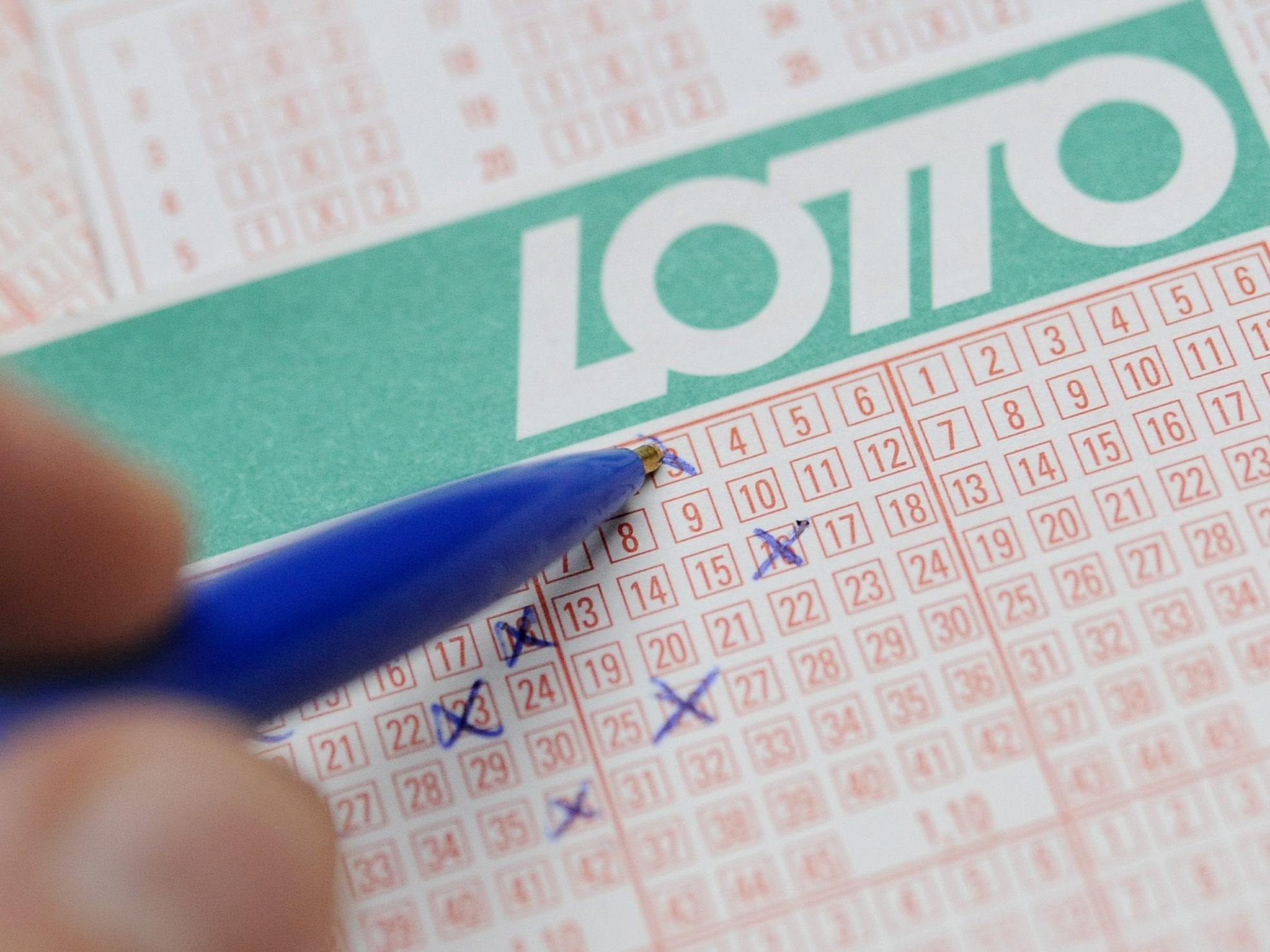 Am Sonntag geht es um einen Lotto-Jackpot.