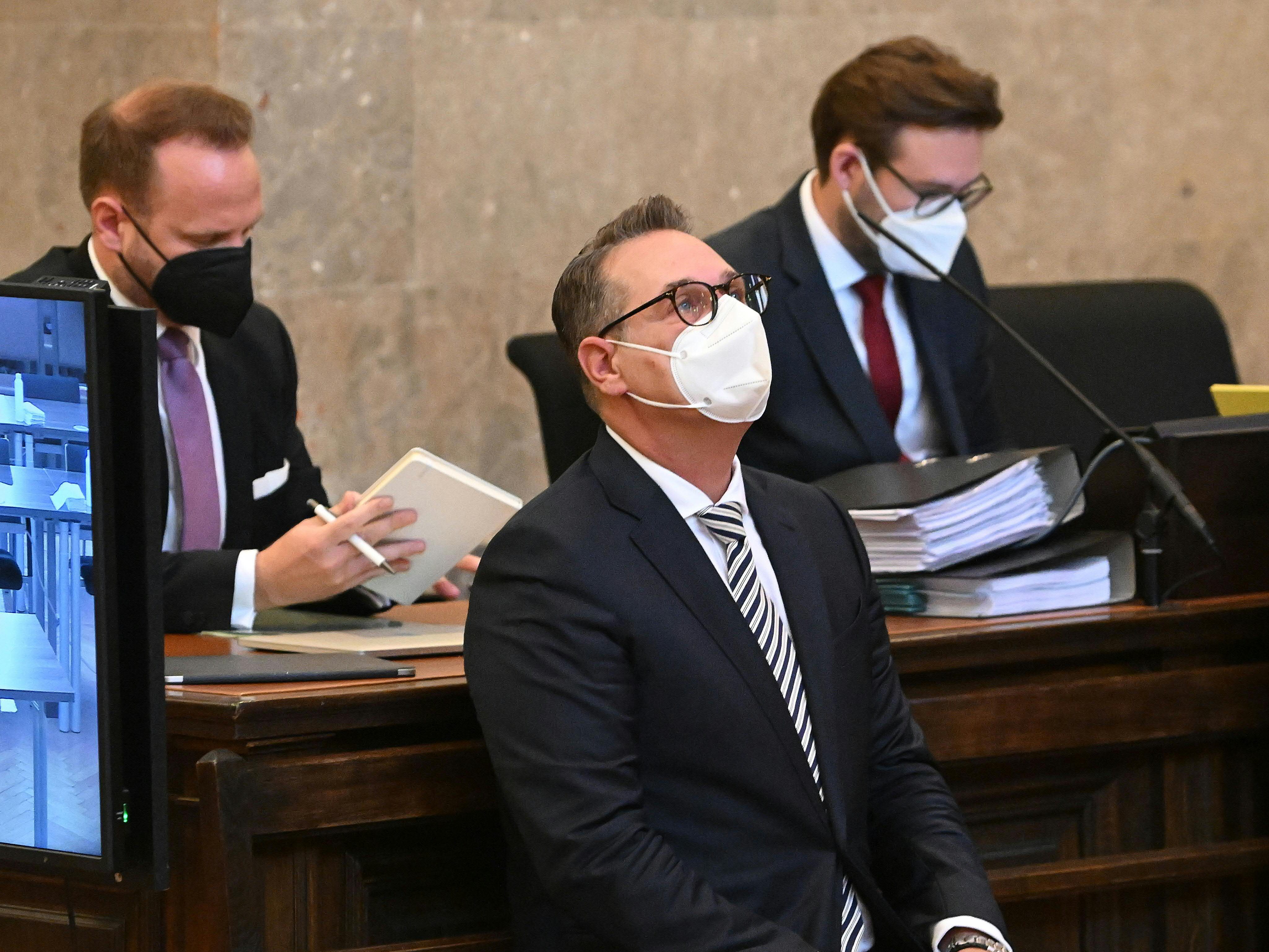 Strache muss sich erneut vor Gericht verantworten. Strache muss sich erneut vor Gericht verantworten.