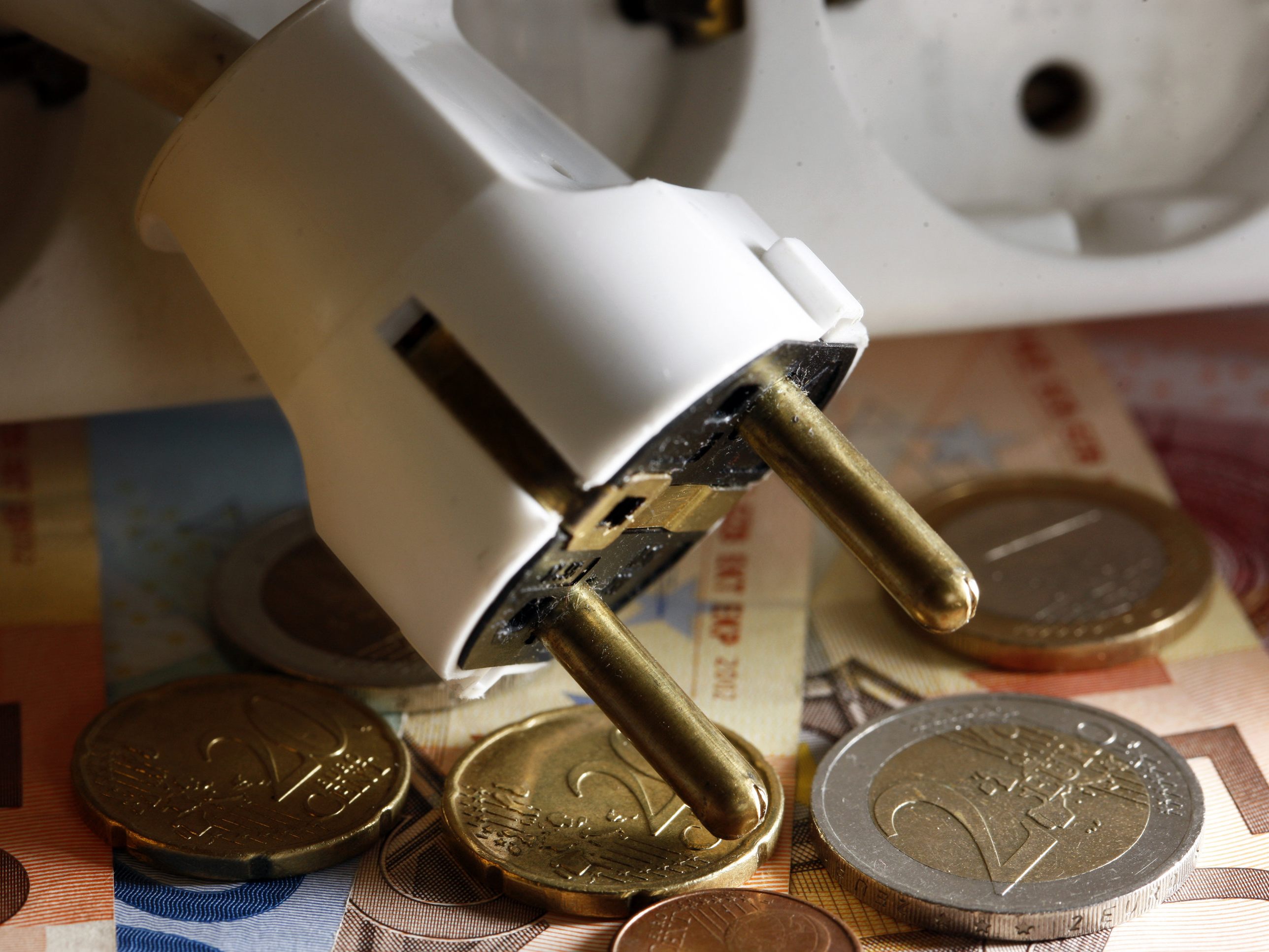Laut Strompreisindex ziehen die Preise wieder stärker an. Laut Strompreisindex ziehen die Preise wieder stärker an.