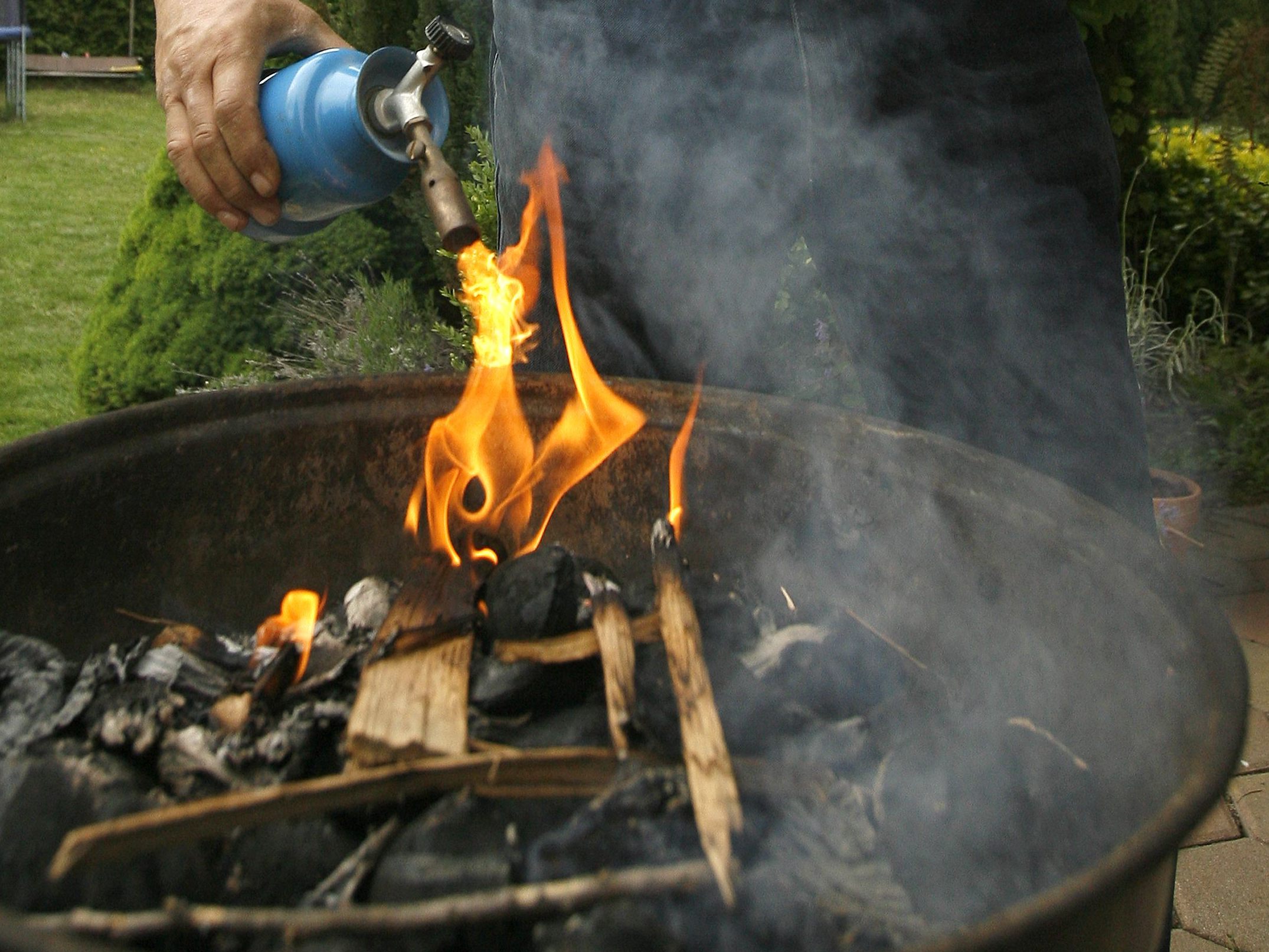 Rund 700 Verletzte gibt es pro Jahr in Österreich durch Grillen. Rund 700 Verletzte gibt es pro Jahr in Österreich durch Grillen.