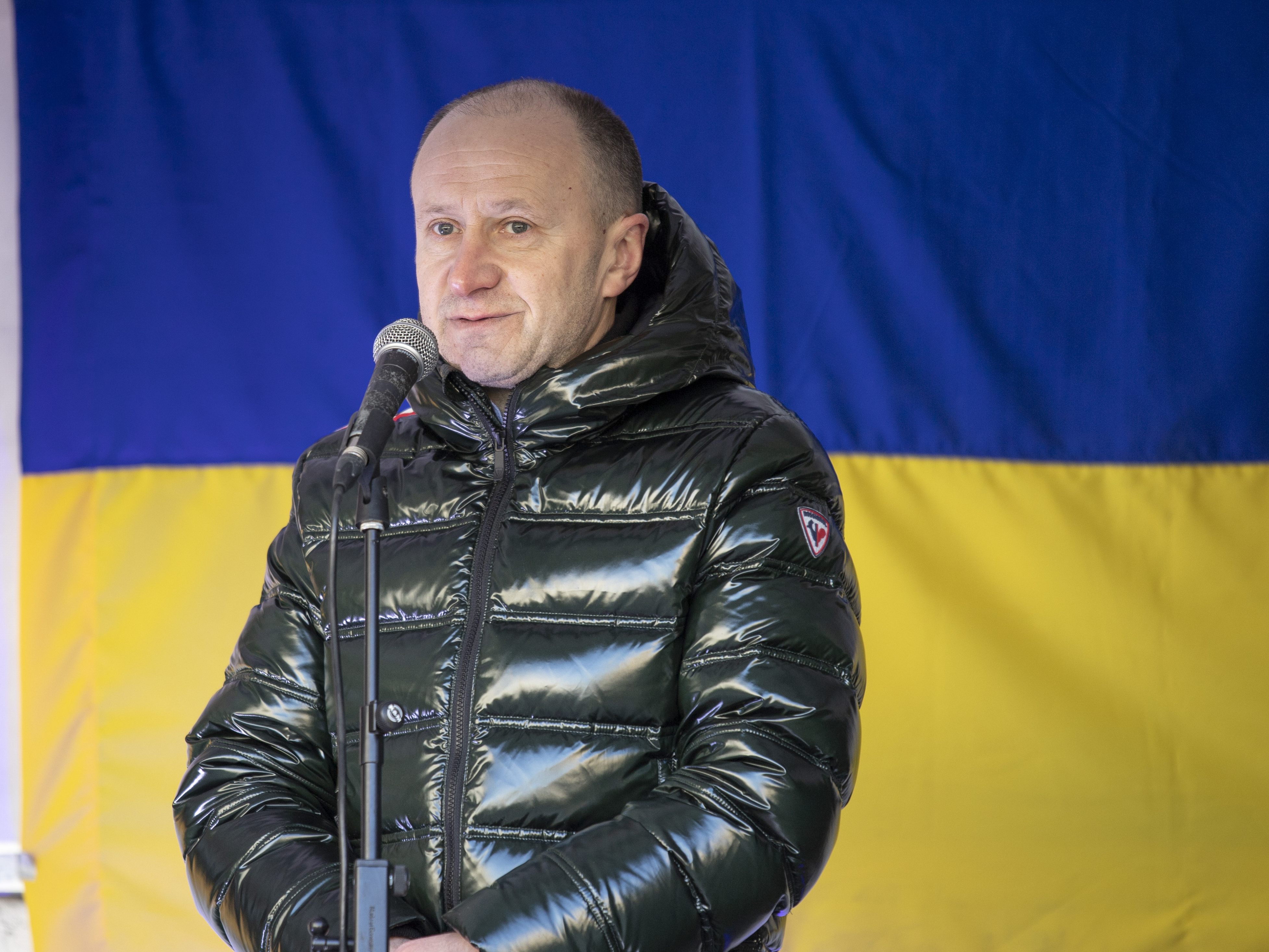 Wassyl Chymynez erklärte, dass die Ukraine auf ein österreichisches Ja zum EU-Kanditatenstatus hofft. Wassyl Chymynez erklärte, dass die Ukraine auf ein österreichisches Ja zum EU-Kanditatenstatus hofft.