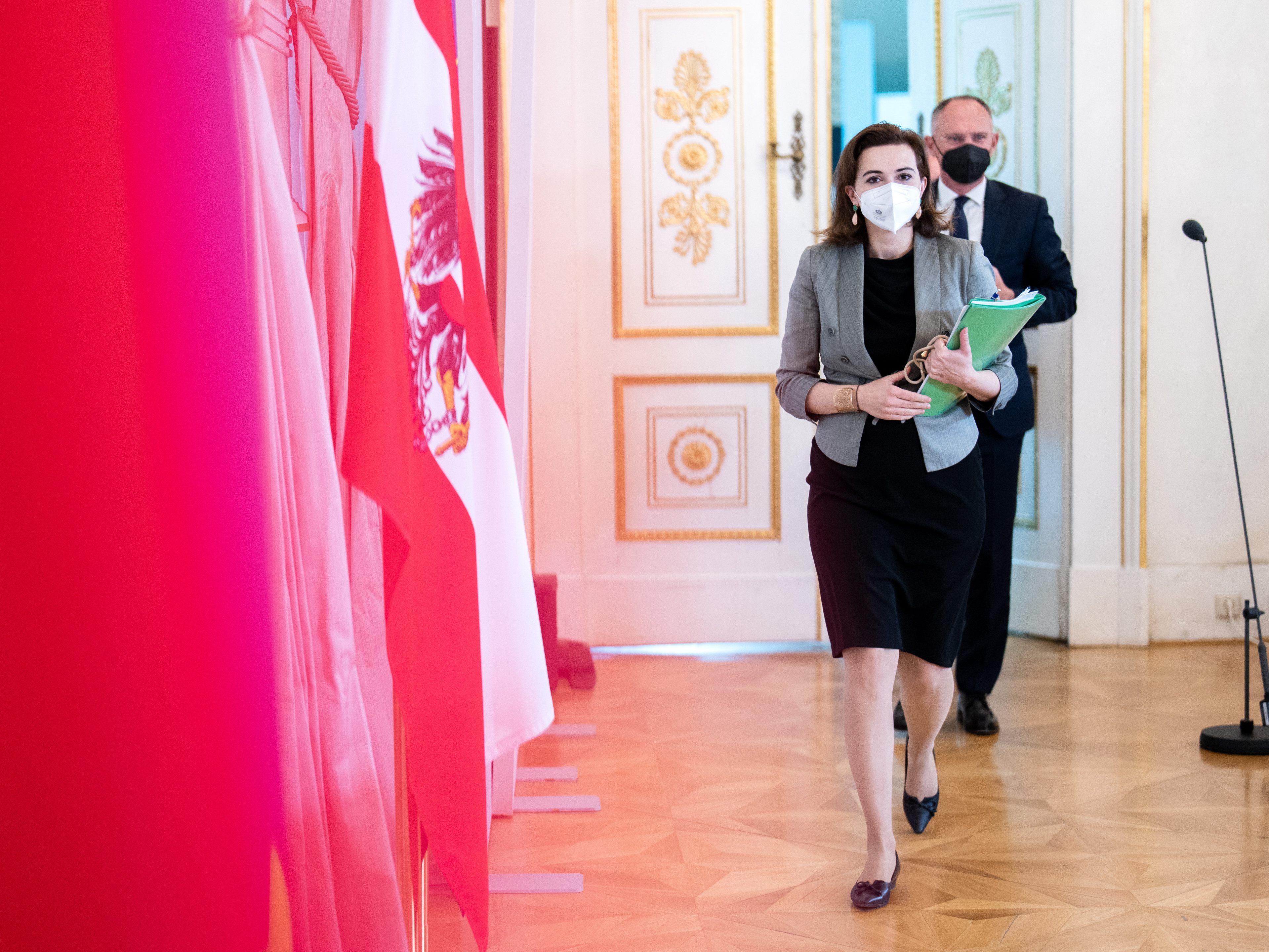 Pressefoyer nach dem Ministerrat: Start des Livestreams auf VIENNA.at um cirka 08.30 Uhr