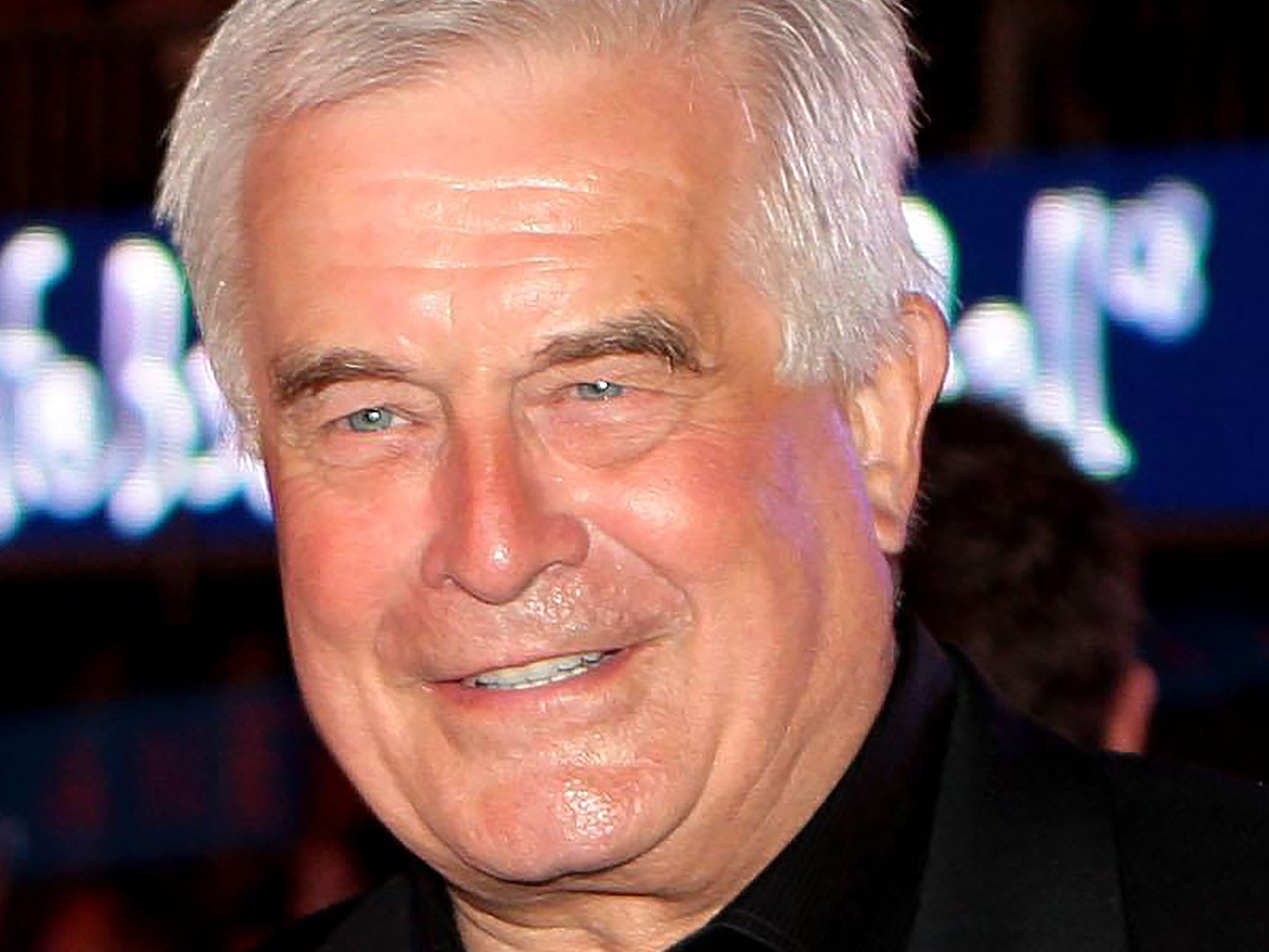 ORF-Moderator Frank Hofmann ist tot. ORF-Moderator Frank Hofmann ist tot.