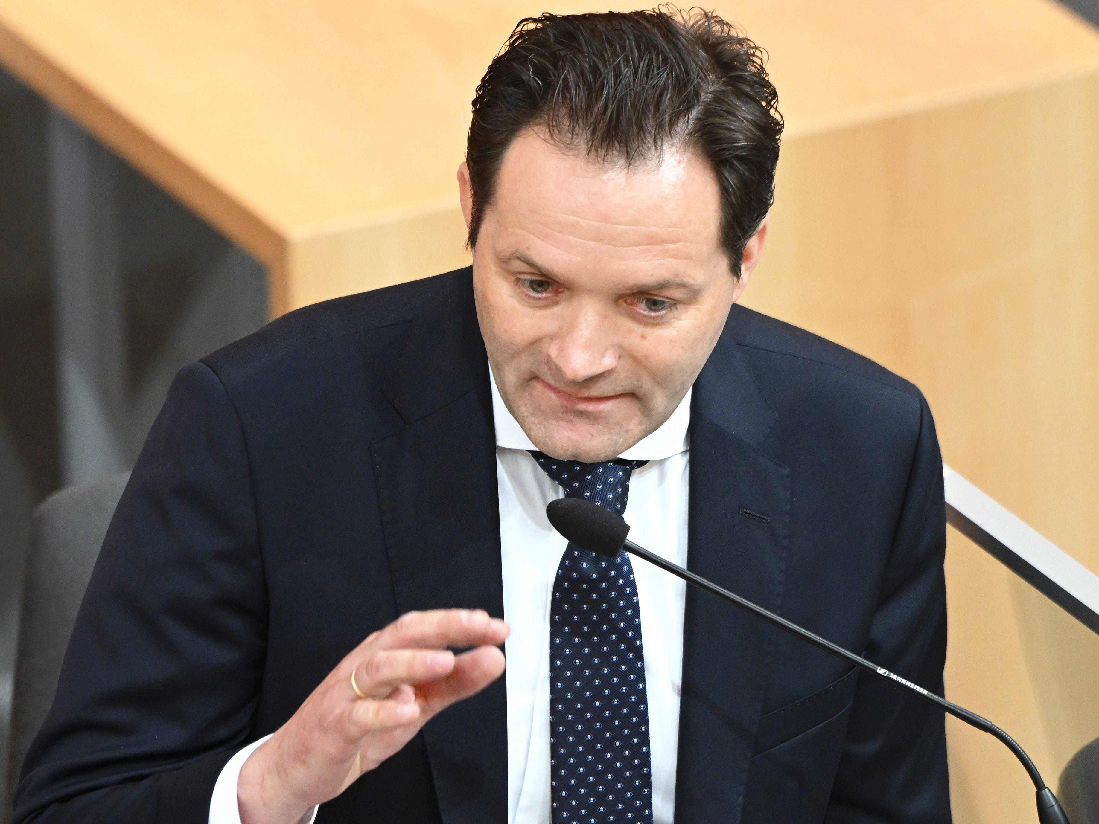 Laut Landwirtschaftsminister Norbert Totschnig ist die Essensversorgung in Österreich gesichert. Laut Landwirtschaftsminister Norbert Totschnig ist die Essensversorgung in Österreich gesichert.