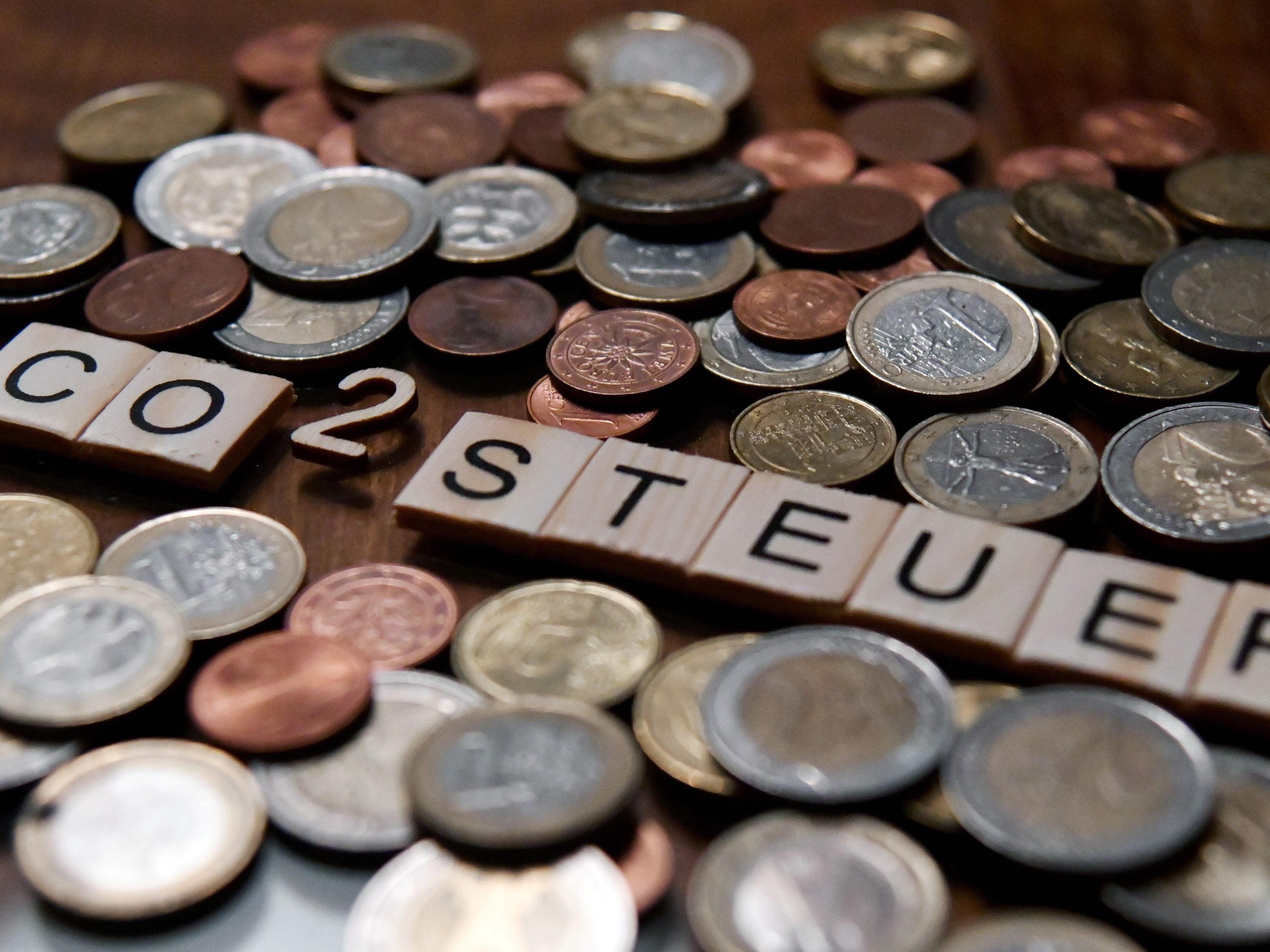 Verschiebung der CO2-Steuer: ÖVP zeigte sich offen.