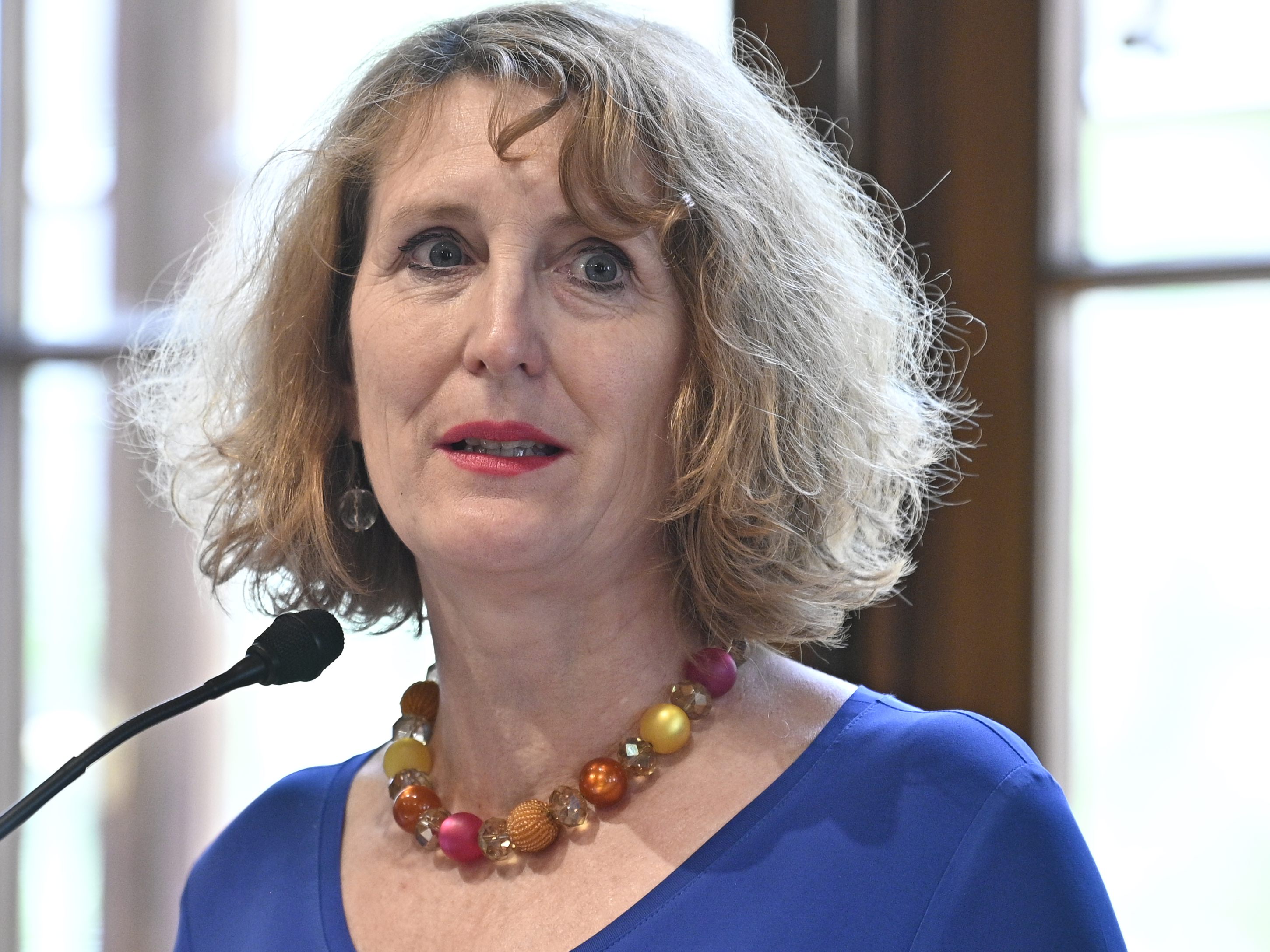 Ulrike Sych, Rektorin der Universität für Musik und darstellende Kunst Wien äußert sich zur neu entflammten MeToo-Debatte. Ulrike Sych, Rektorin der Universität für Musik und darstellende Kunst Wien äußert sich zur neu entflammten MeToo-Debatte.