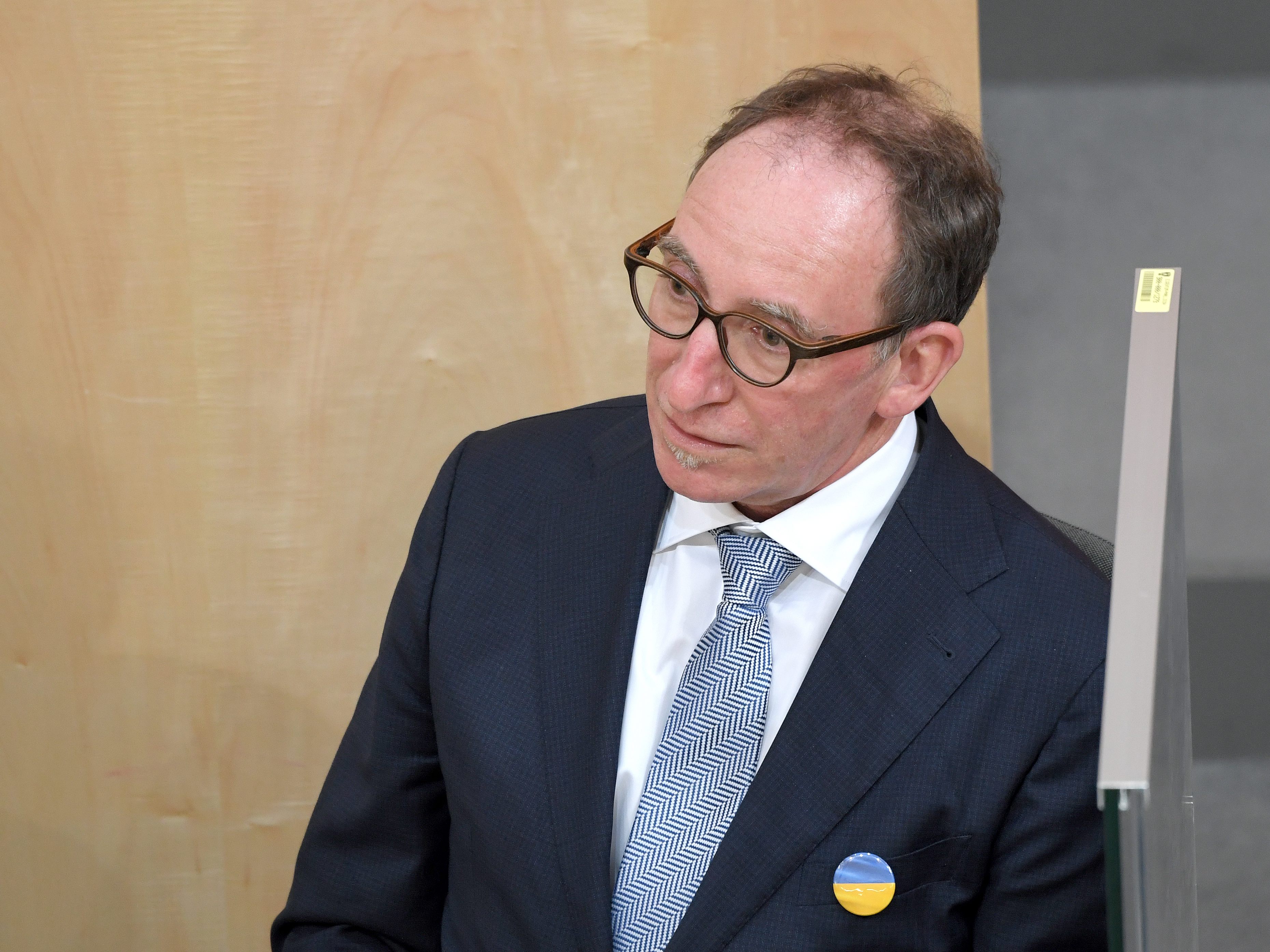 Beim Thema Teuerung ist die Mehrheit der Österreicher nicht mit der Regierung zufrieden. Beim Thema Teuerung ist die Mehrheit der Österreicher nicht mit der Regierung zufrieden.
