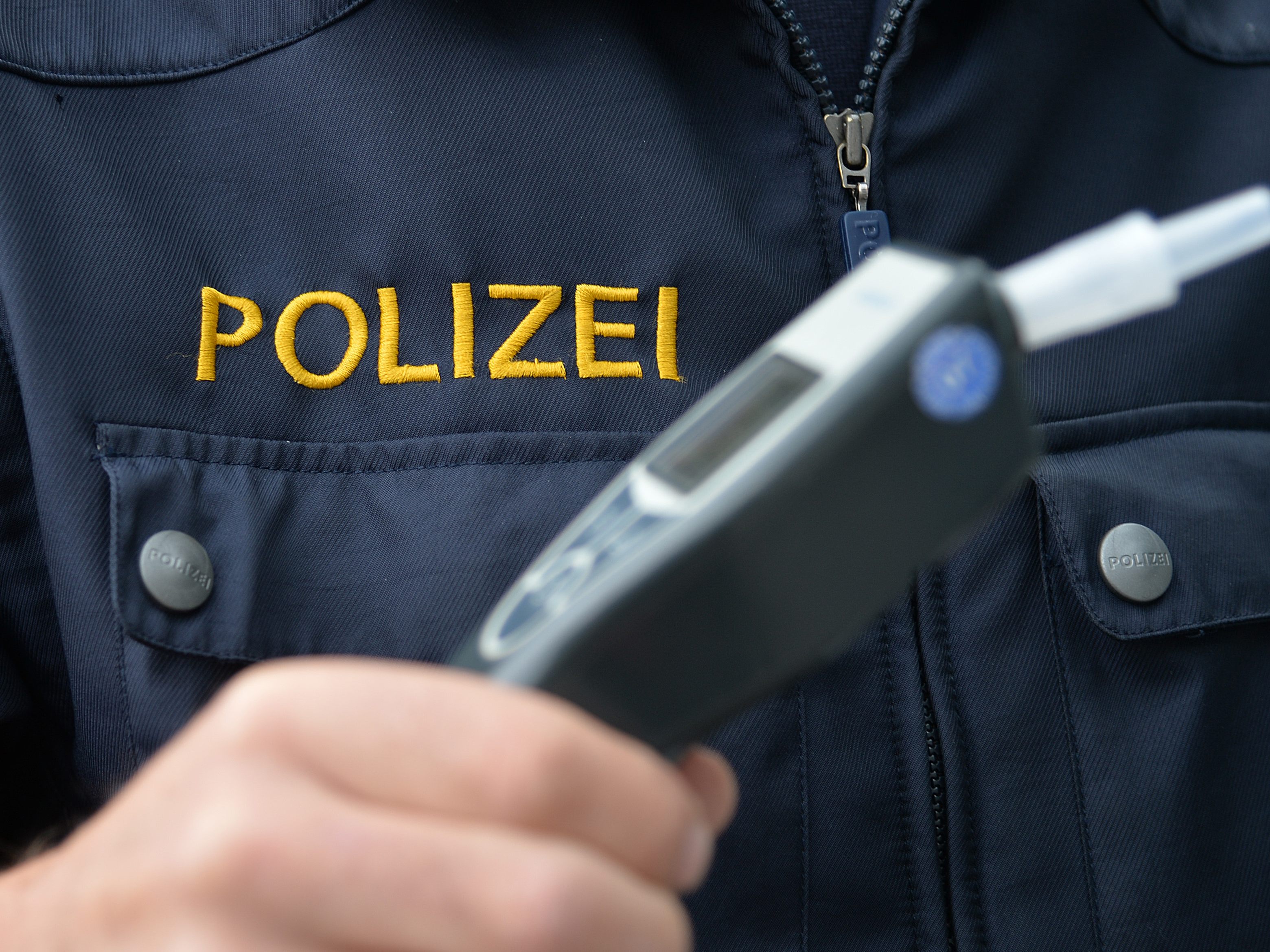 Ein Pkw-Lenker hatte bei dem Unfall in Wien-Landstraße 1,2 Promille intus. Ein Pkw-Lenker hatte bei dem Unfall in Wien-Landstraße 1,2 Promille intus.