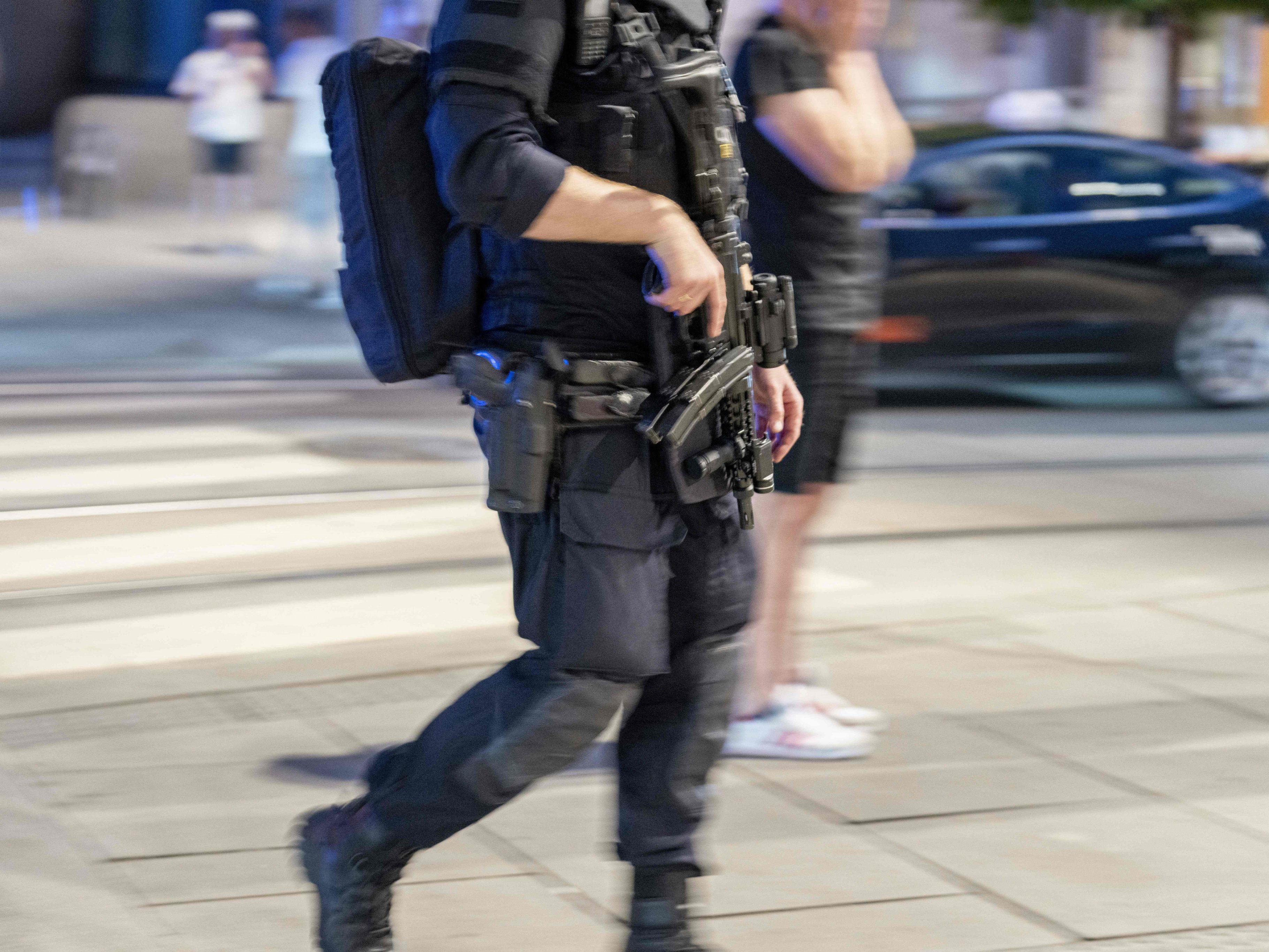 Nach Schüssen in Oslo: Anhebung von Terror-Warnstufe.
