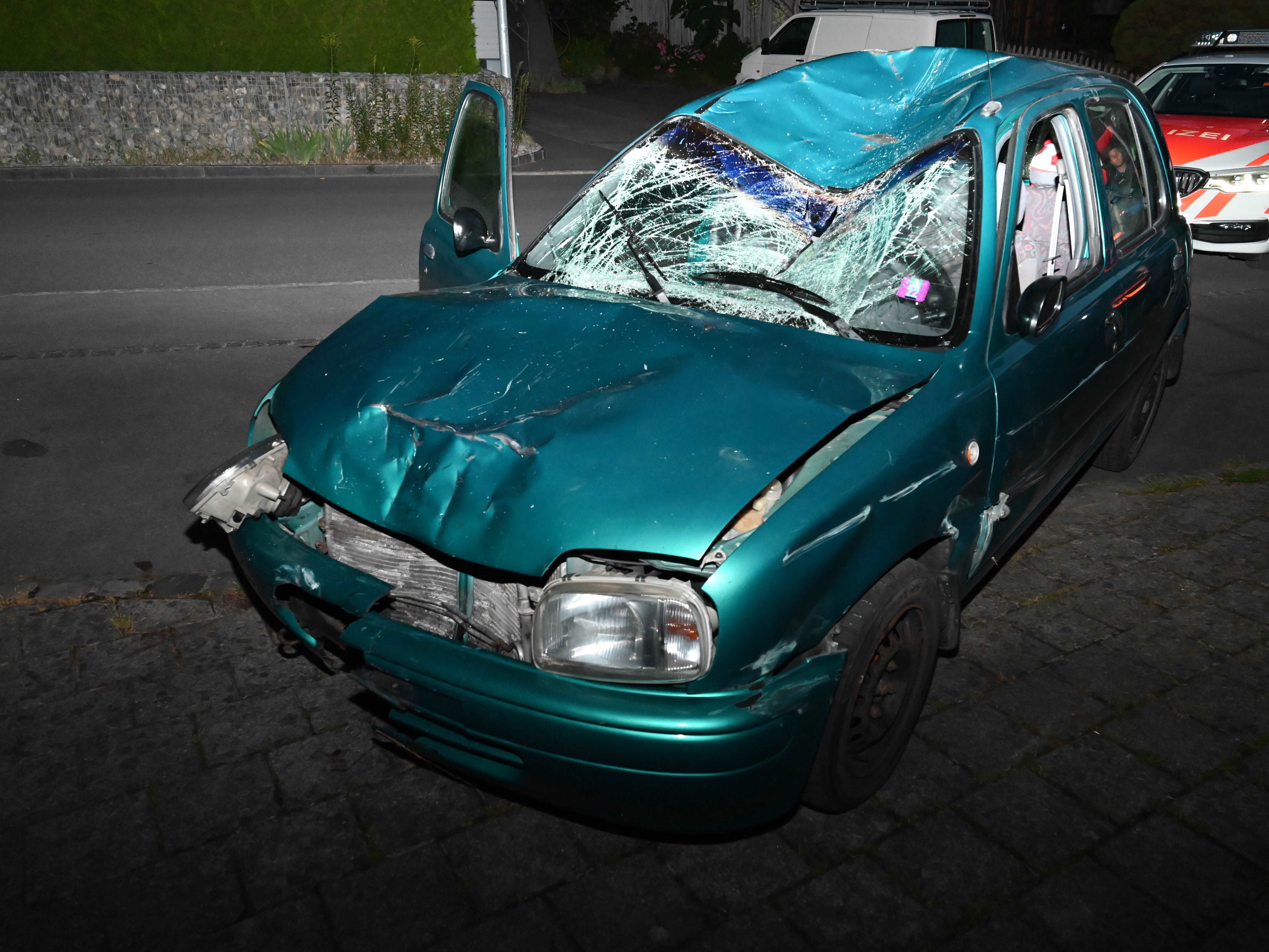 Zu einem schweren Verkehrsunfall kam es am frühen Montagmorgen in Diepoldsau. Zu einem schweren Verkehrsunfall kam es am frühen Montagmorgen in Diepoldsau.