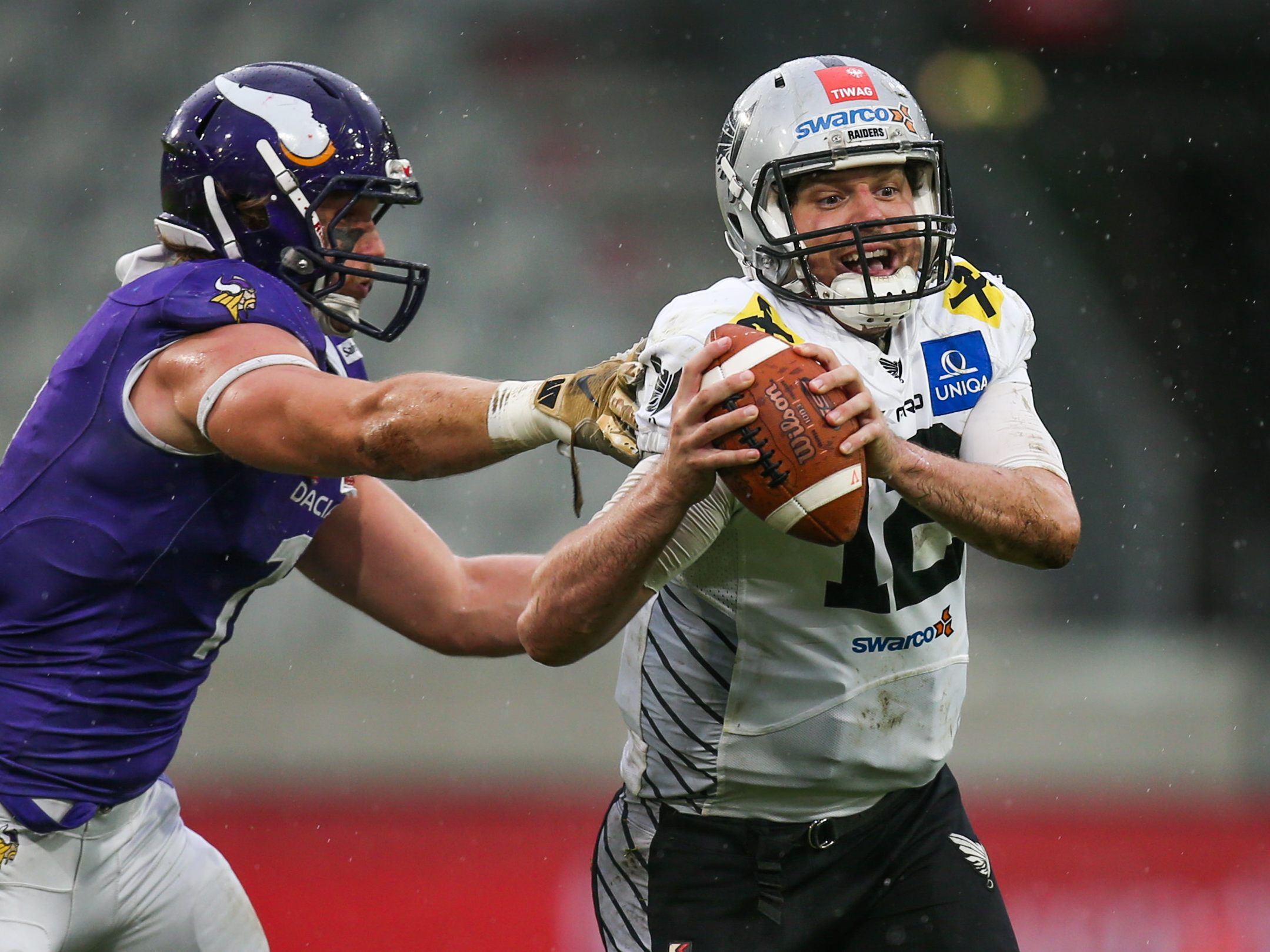 Gleich zum Start der ELF kommt es ziwschen den Vienna Vikings und den Raiders Tirol zum "Battle of Austria" Gleich zum Start der ELF kommt es ziwschen den Vienna Vikings und den Raiders Tirol zum "Battle of Austria"