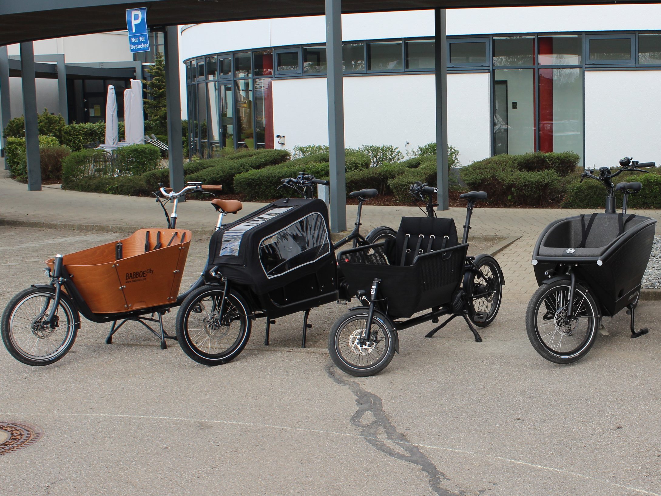 Der ÖAMTC hat einspurige E-Lastenfahrräder getestet.