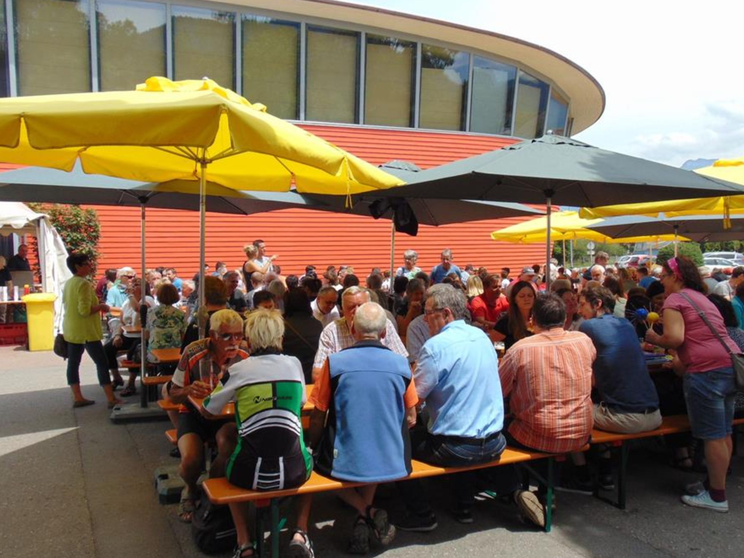 In Mäder steigt am Wochenende wieder das traditionelle Sonnenfest In Mäder steigt am Wochenende wieder das traditionelle Sonnenfest