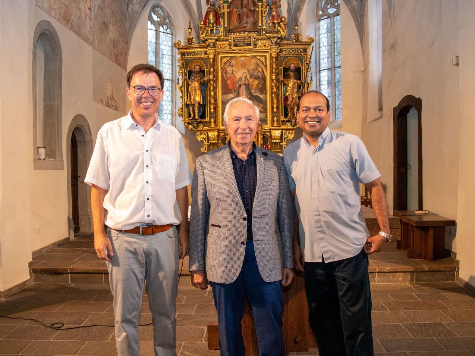 Dekan Rainer Büchel, Brudermeister Günter Vonblon, Kaplan Rosh Josep Dekan Rainer Büchel, Brudermeister Günter Vonblon, Kaplan Rosh Josep