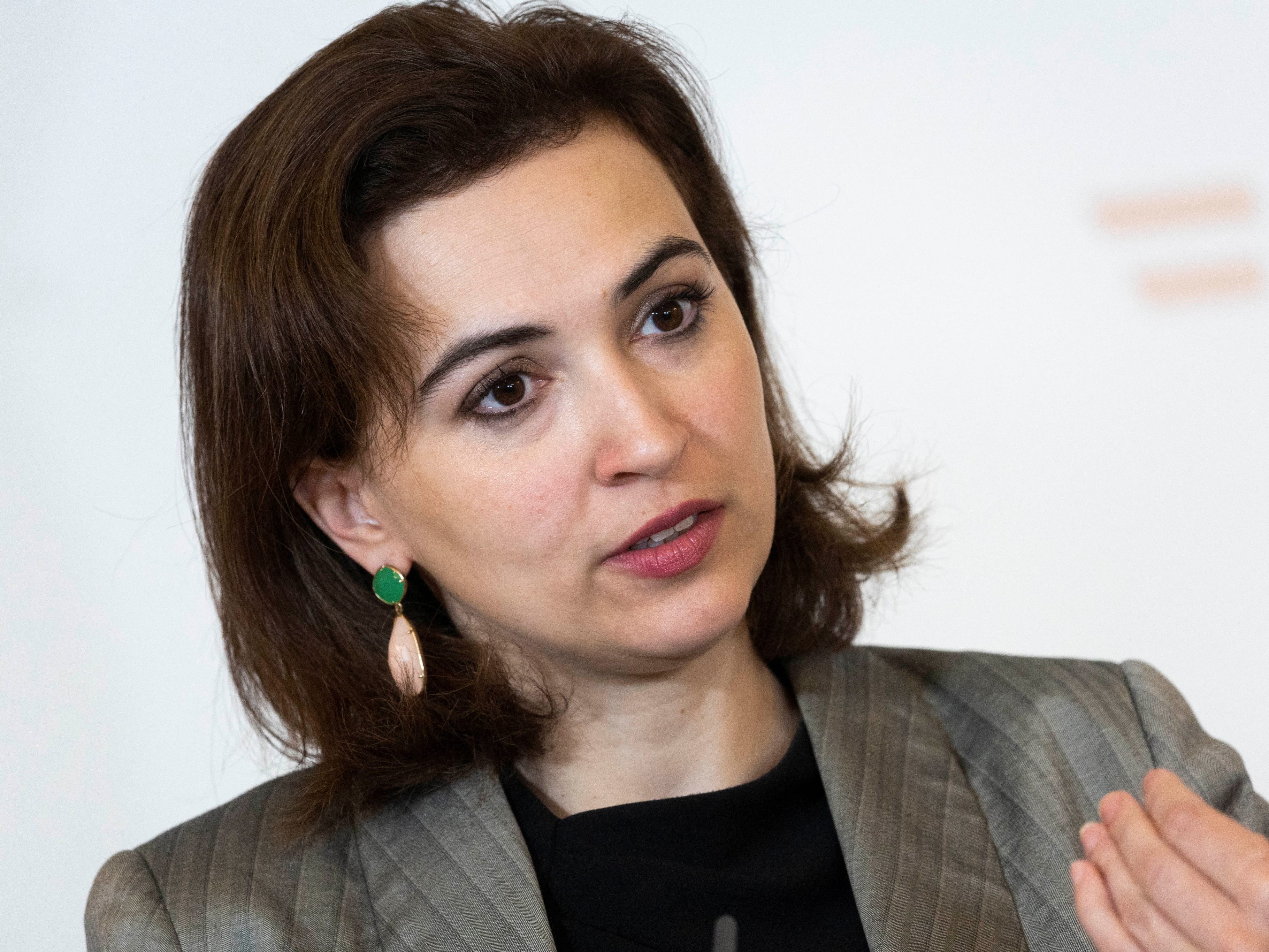 Zadic fordert beim Thema Kinderschutz auch Maßnahmen gegen Ersttäter.