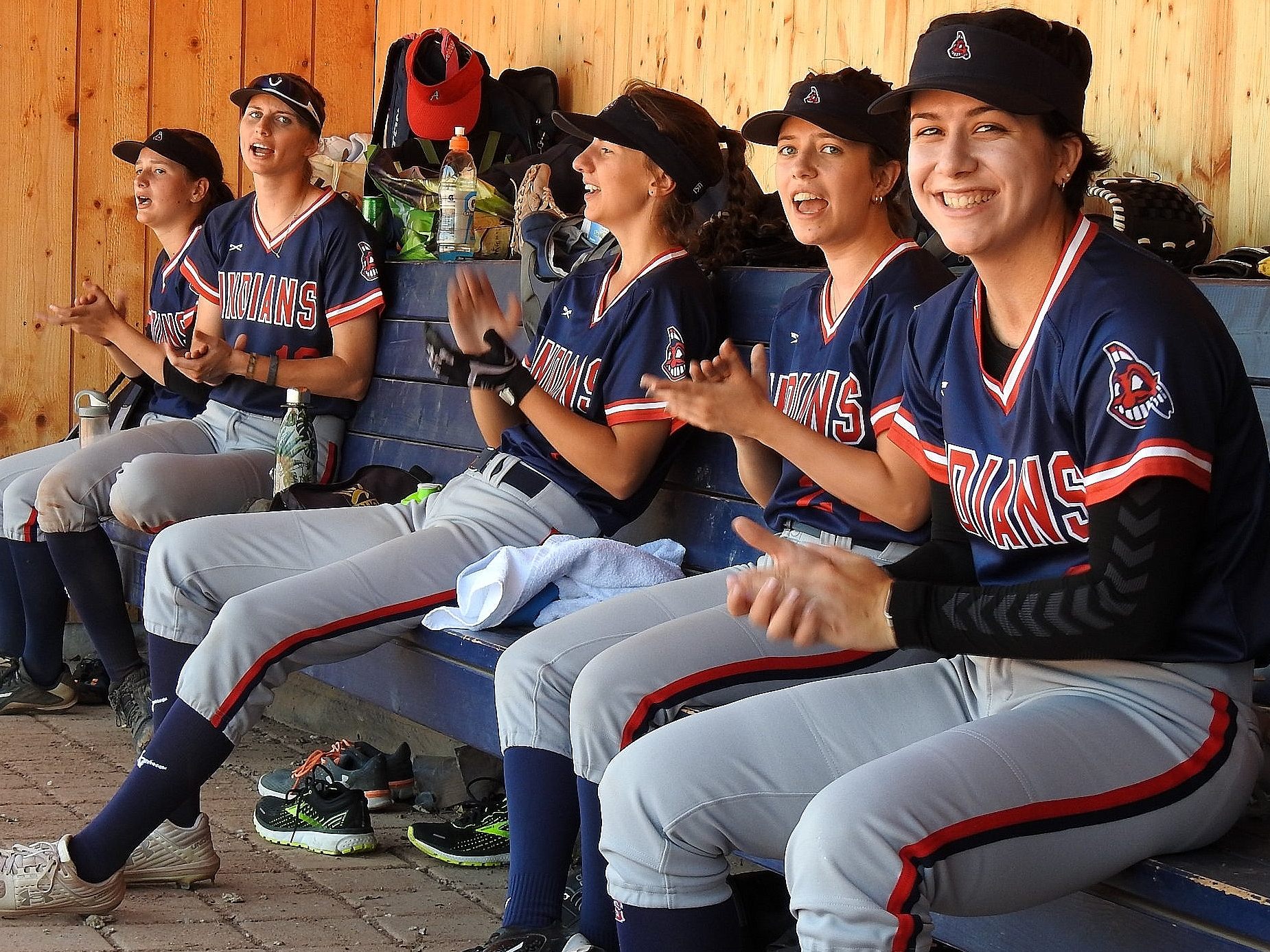 Die Stimmung bei Dornbirns Baseball-Damen war nach dem ersten verlorenen Spiel noch gut. Die Stimmung bei Dornbirns Baseball-Damen war nach dem ersten verlorenen Spiel noch gut.