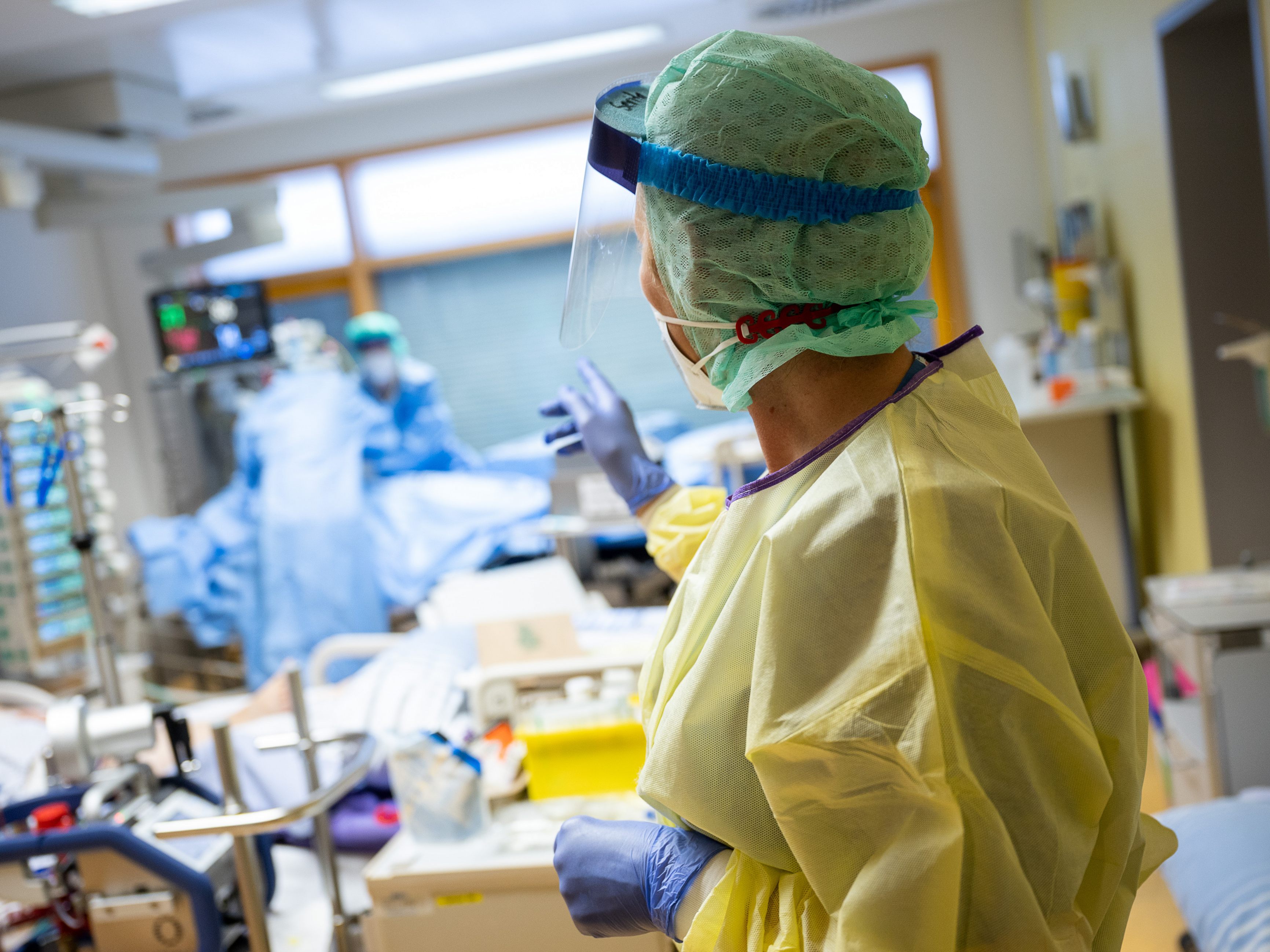 Ärzte-Praktikanten sollen in Zukunft in Wiens Spitälern aushelfen können. Diesen Vorschlag der Wiener Ärztekammer hat auch der Gesundheitsverbund positiv aufgenommen. Ärzte-Praktikanten sollen in Zukunft in Wiens Spitälern aushelfen können. Diesen Vorschlag der Wiener Ärztekammer hat auch der Gesundheitsverbund positiv aufgenommen.