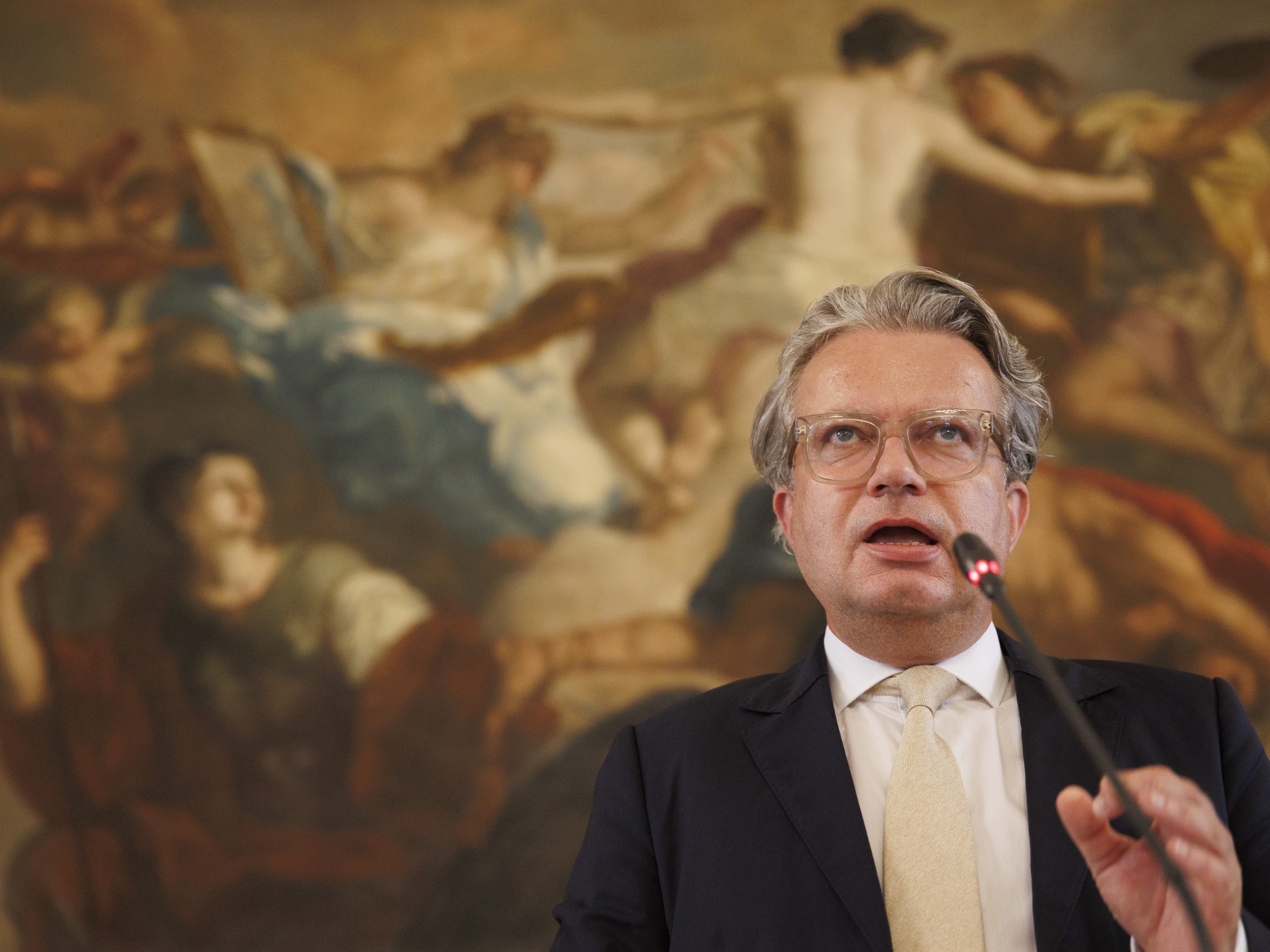 Drexler vom steirischen Landtag zum neuen Landeshauptmann gewählt. Drexler vom steirischen Landtag zum neuen Landeshauptmann gewählt.