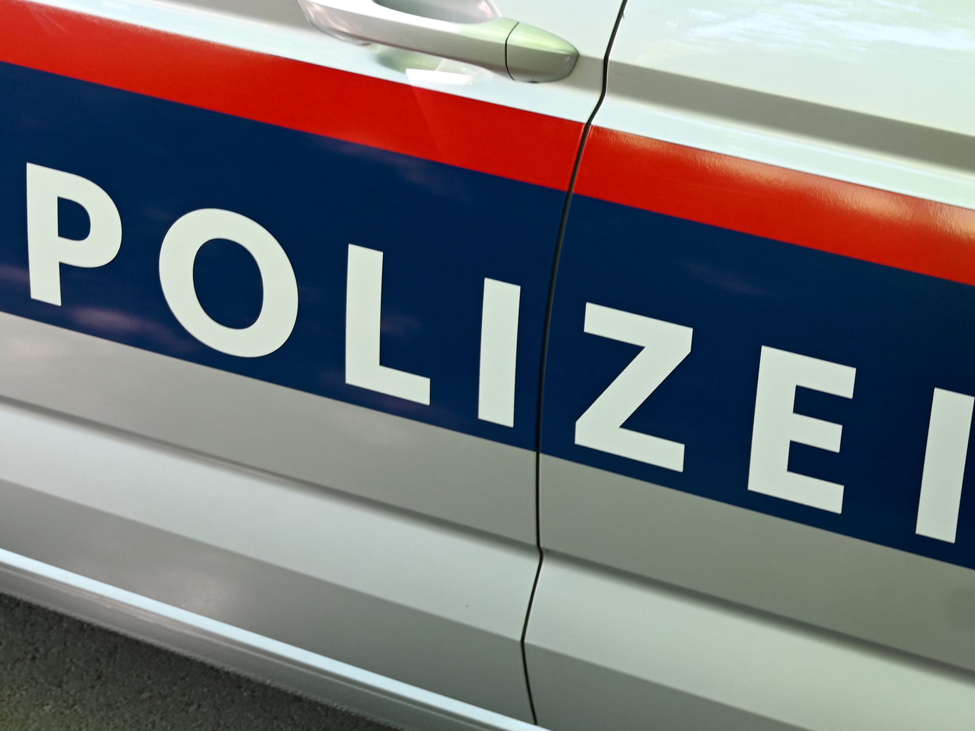 Ein Mann wurde im Burgenland nach einem Streit niedergeschlagen. Ein Mann wurde im Burgenland nach einem Streit niedergeschlagen.