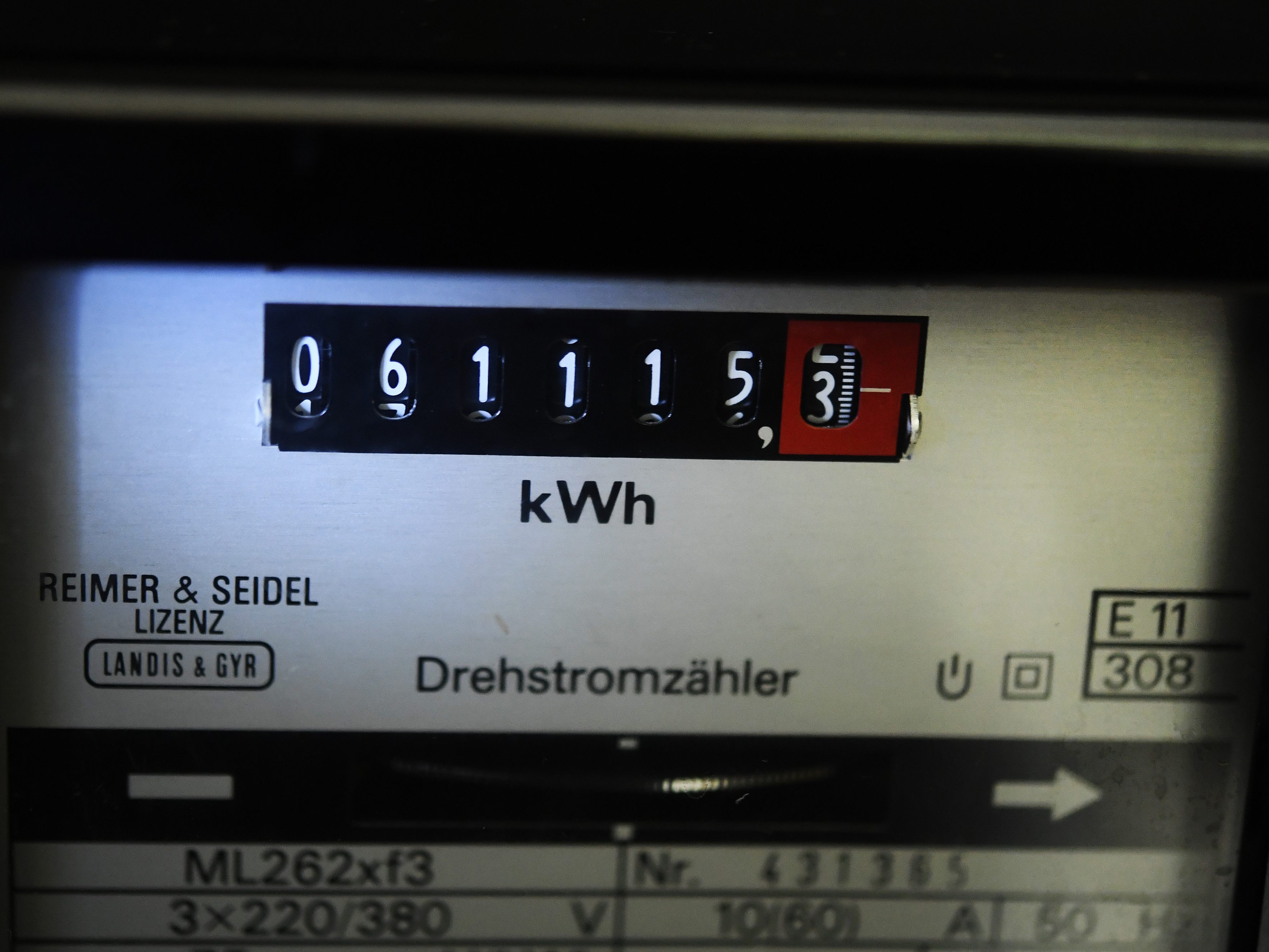 Ein Strompreisdeckel ohne Markteingriff soll zum Energiesparen animieren