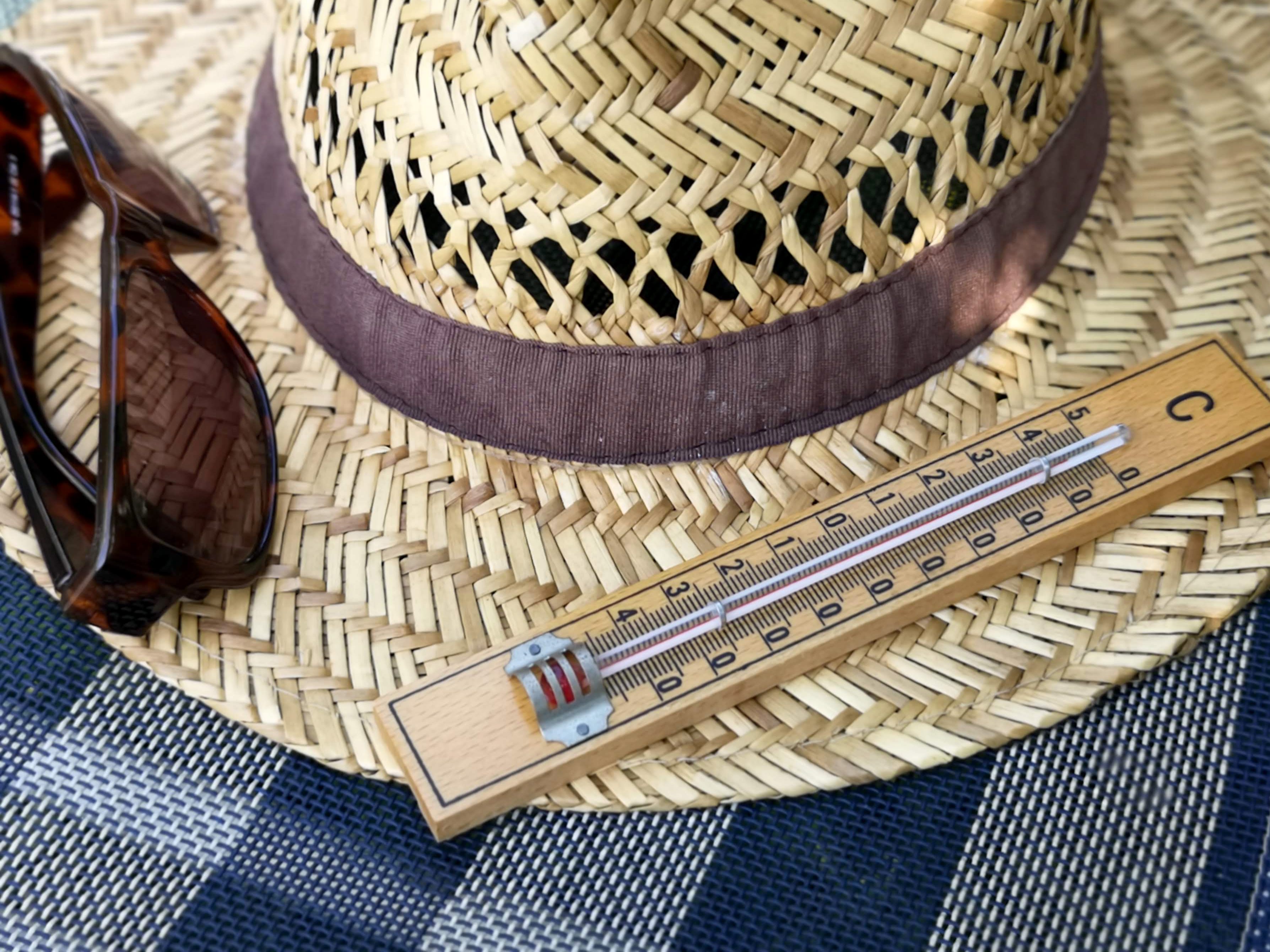 Ein Sechstel der Messtationen des ZAMG zeigten am Dienstag gegen 13.00 Uhr bereits Temperaturen von über 30 Grad an.