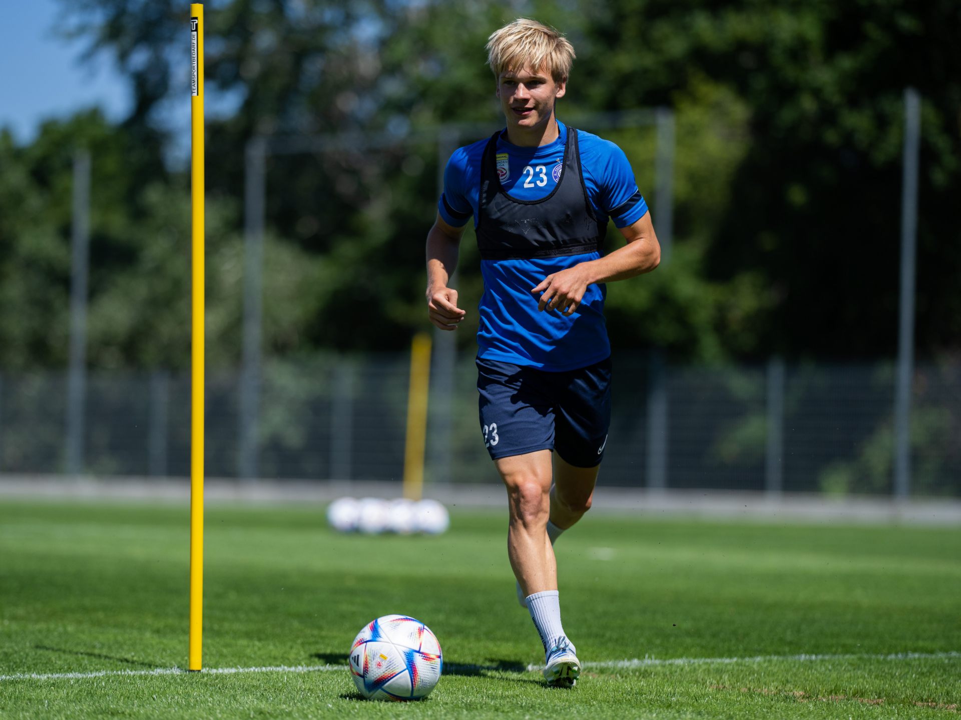 ABD0091-20220621-4-3-2255136452734-1920x