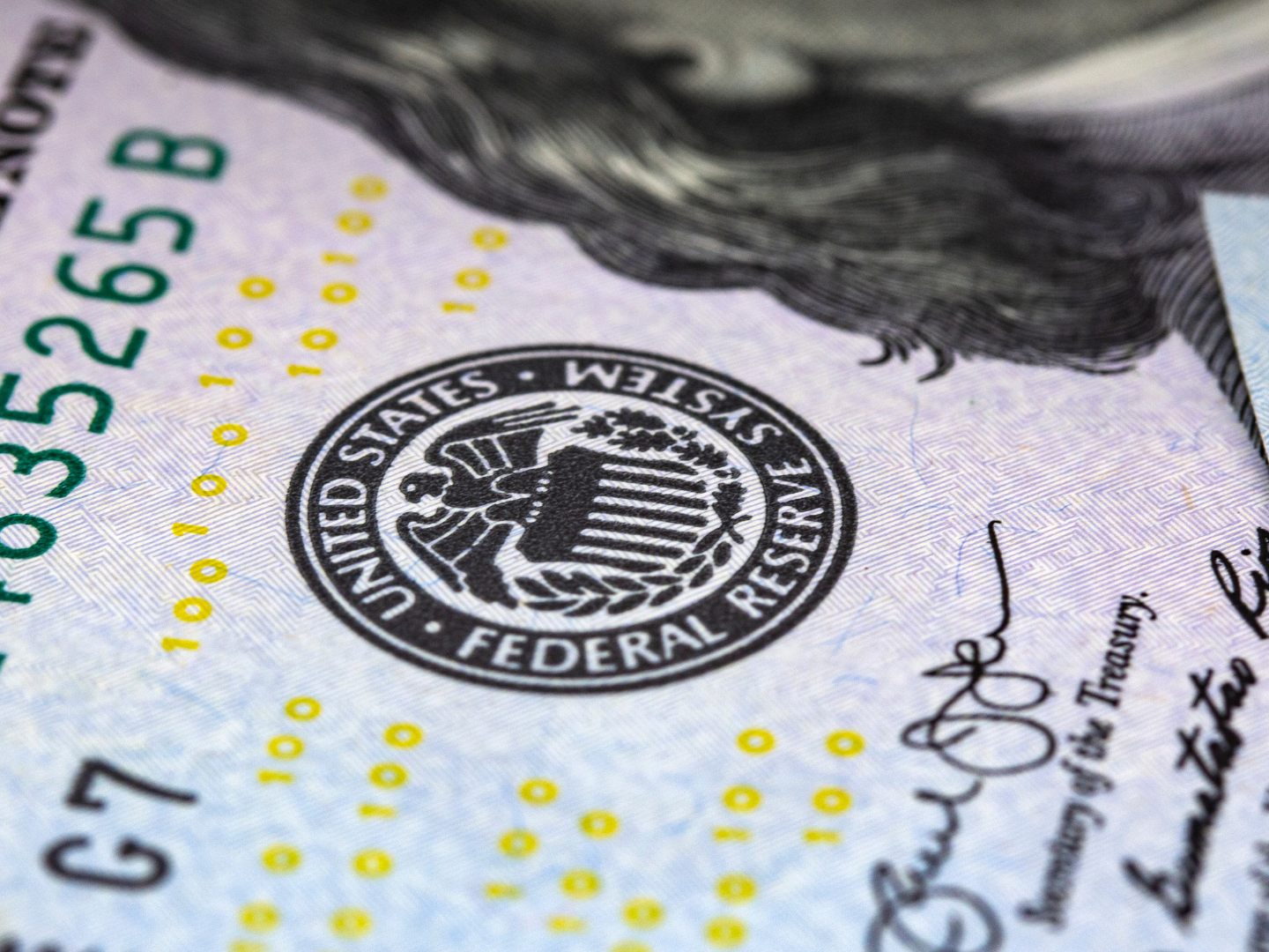 Bereits im Juni hatte die Fed das Zinsniveau um 0,75 Prozentpunkte erhöht Bereits im Juni hatte die Fed das Zinsniveau um 0,75 Prozentpunkte erhöht