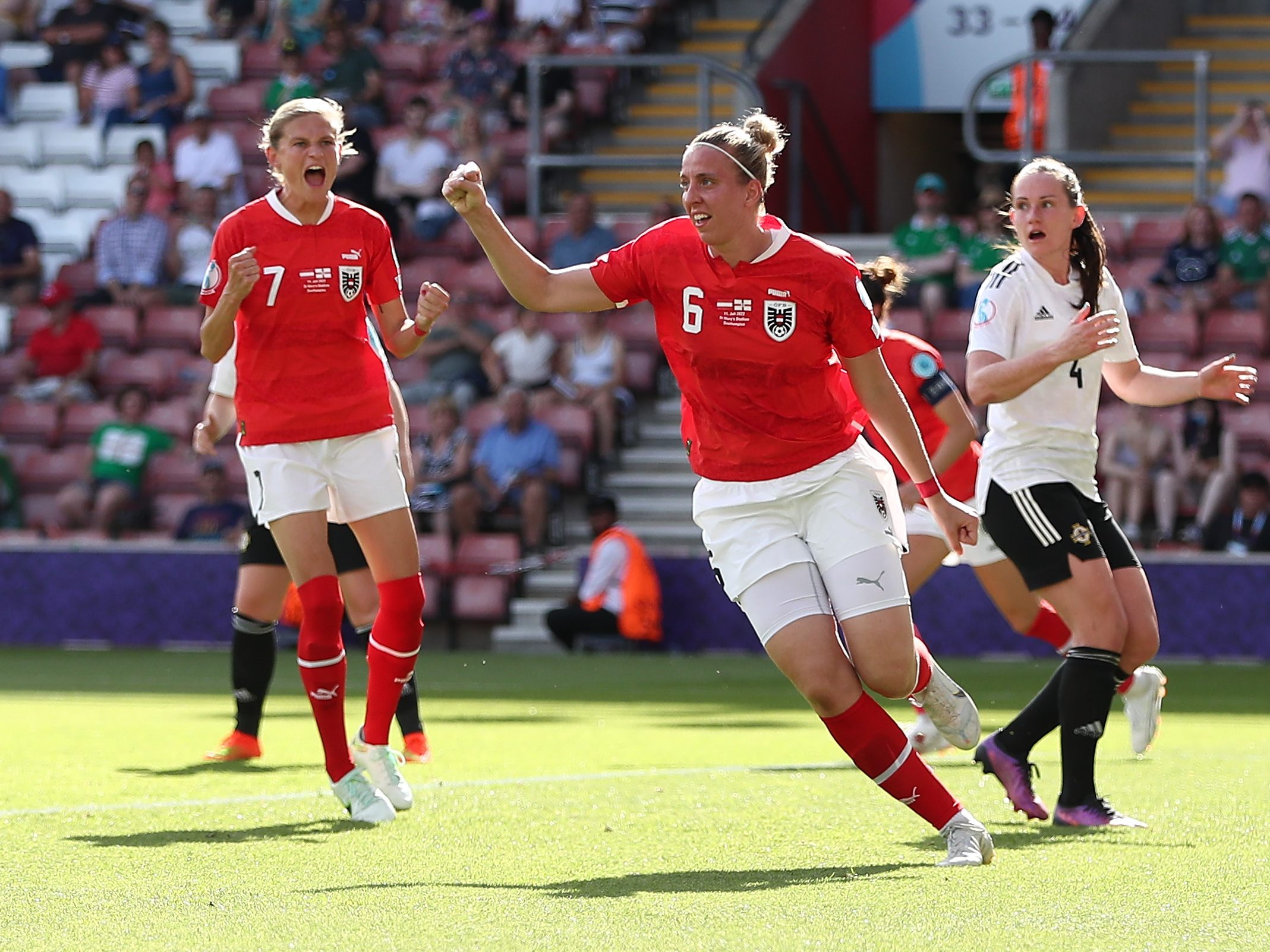 Katharina Schiechtl brachte Österreich früh mit 1:0 in Führung.